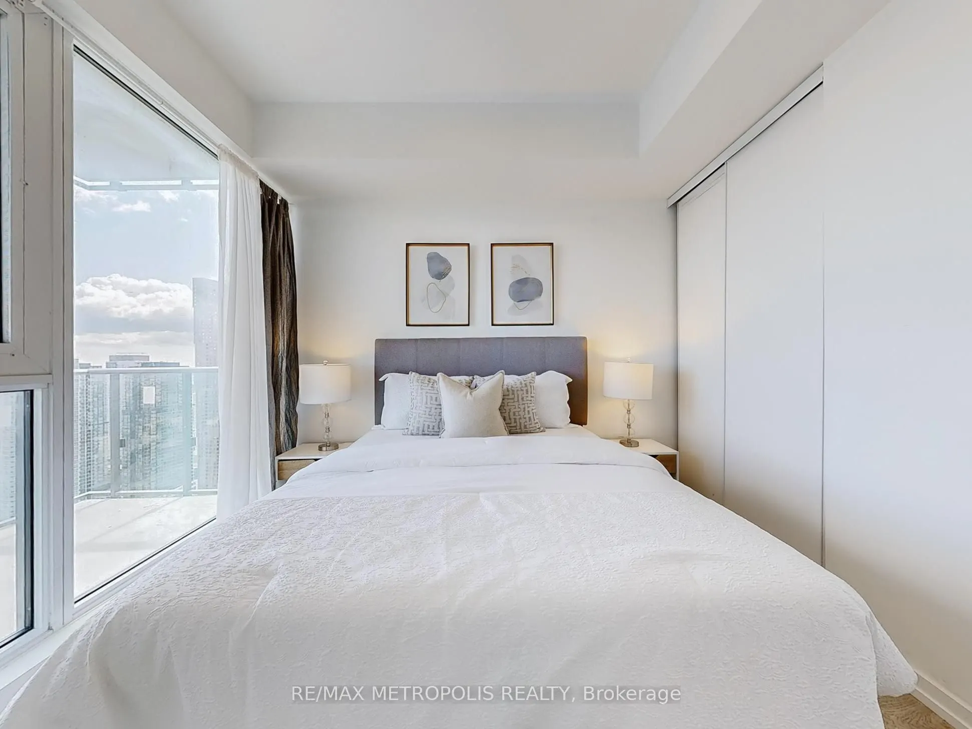 7890 Jane Street, #4211