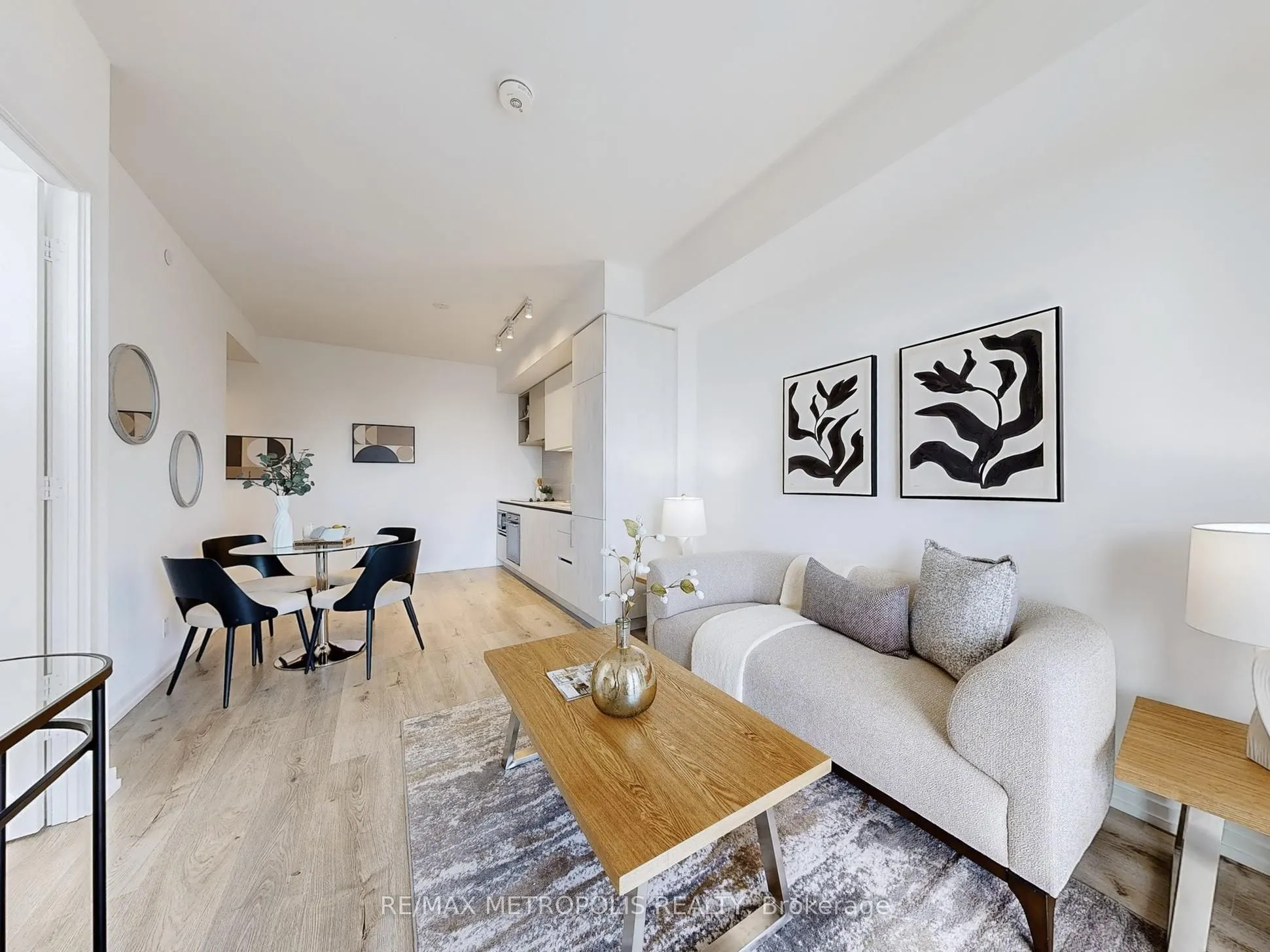 7890 Jane Street, #4211