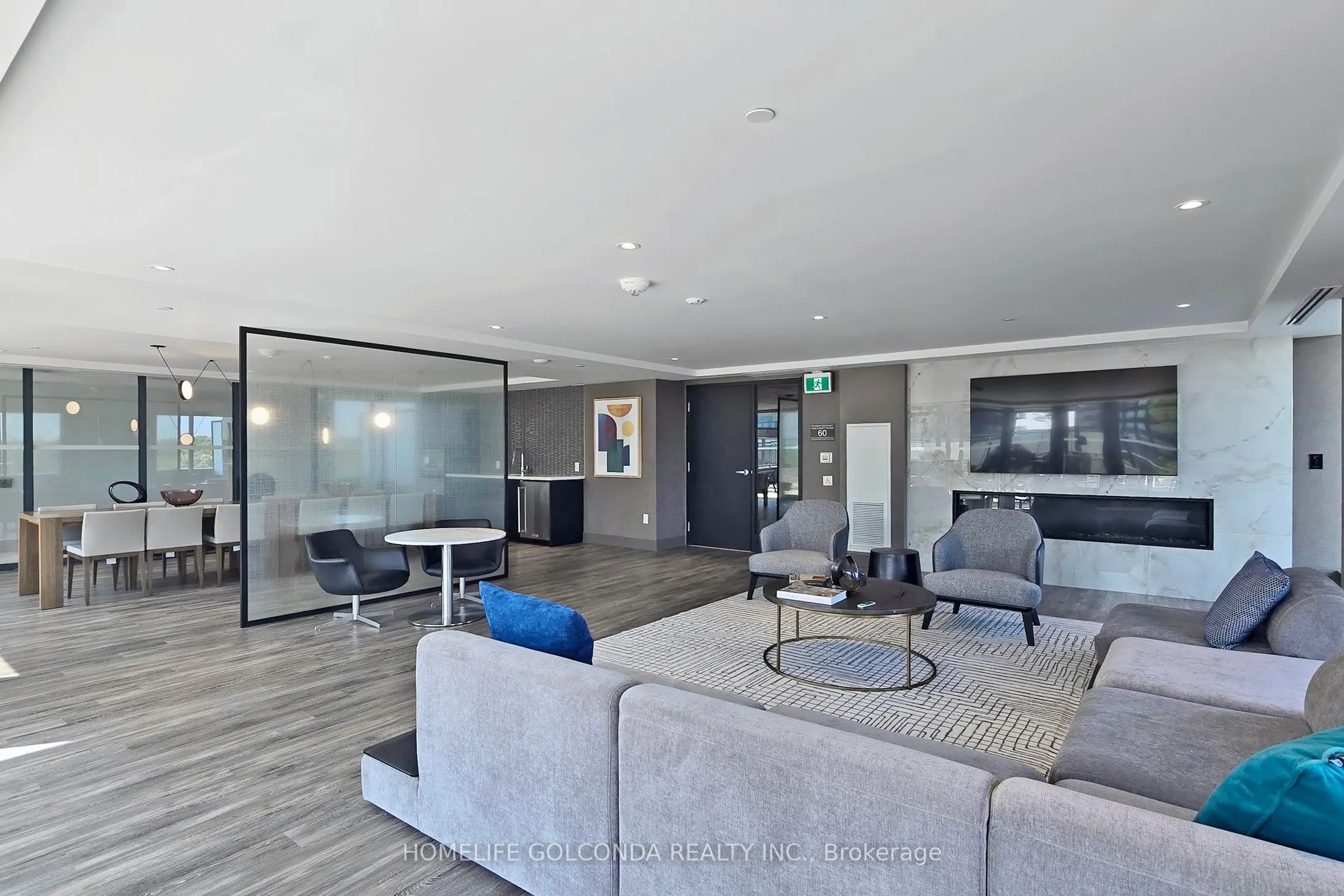 185 Deerfield Road, #312