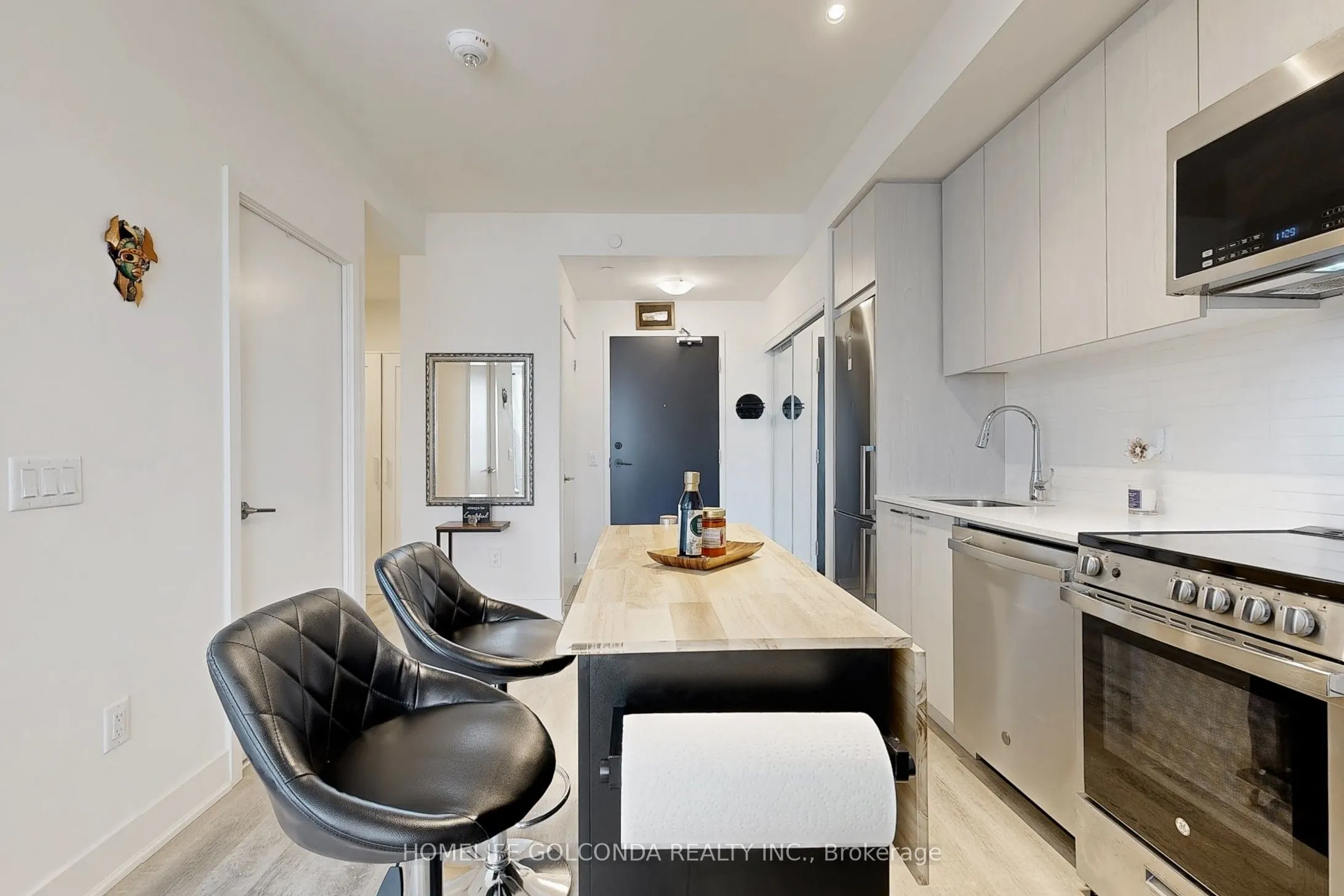 185 Deerfield Road, #312