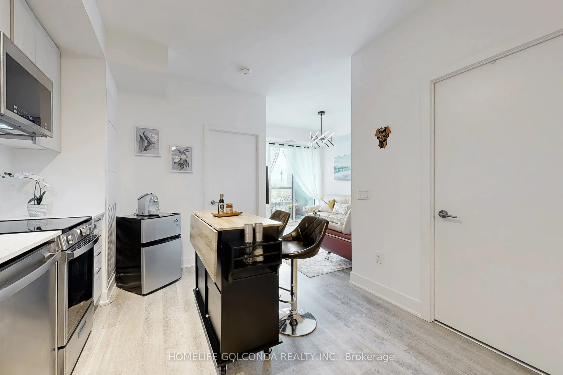 185 Deerfield Road, #312