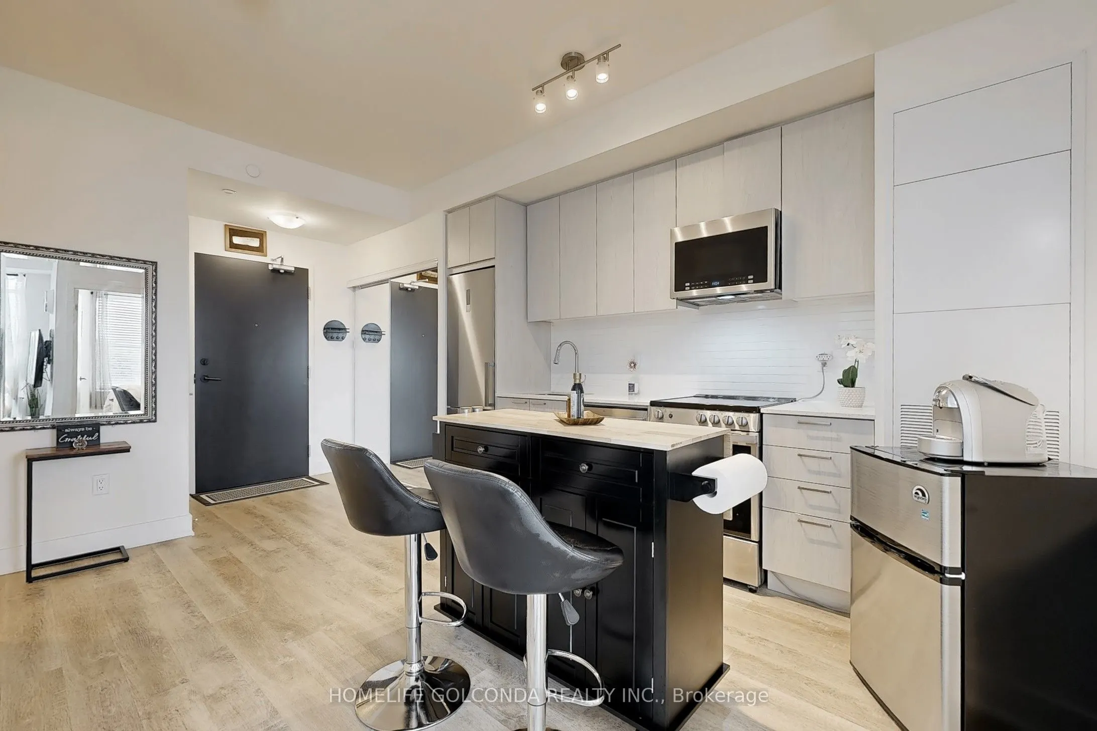 185 Deerfield Road, #312