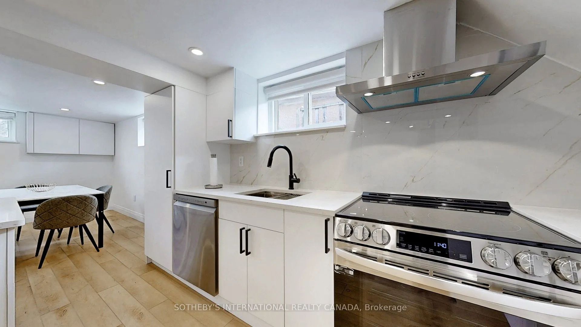 24 Collins Crescent, #Lower