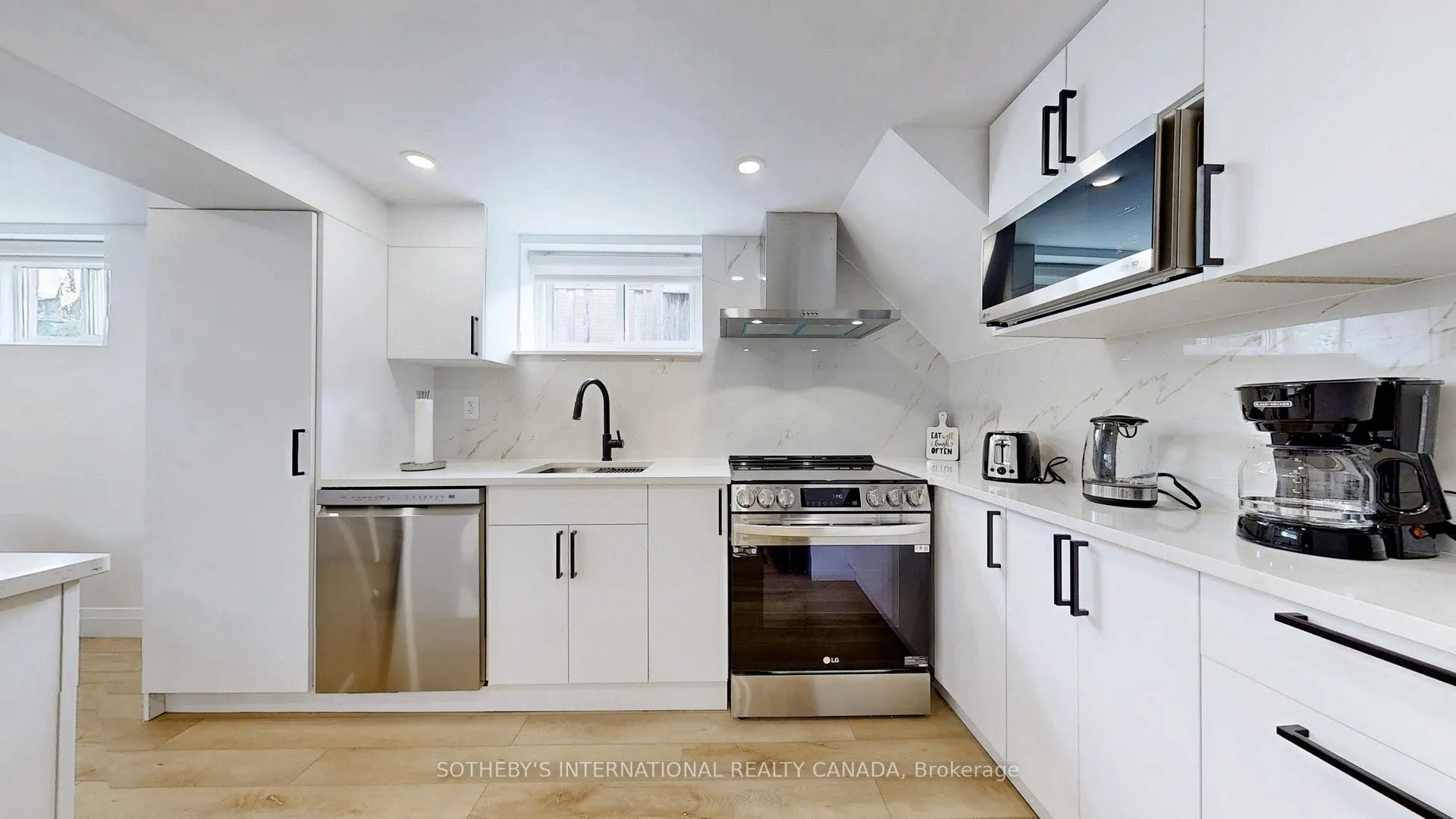 24 Collins Crescent, #Lower