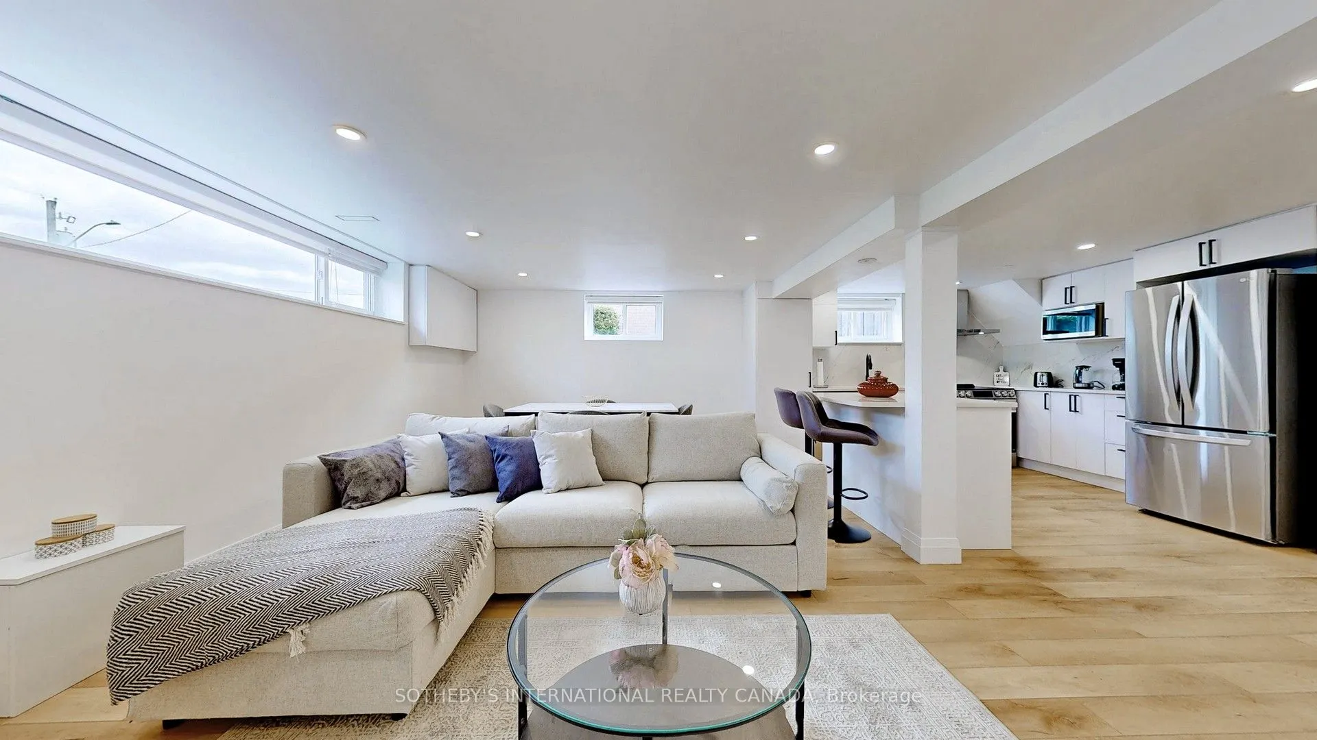 24 Collins Crescent, #Lower