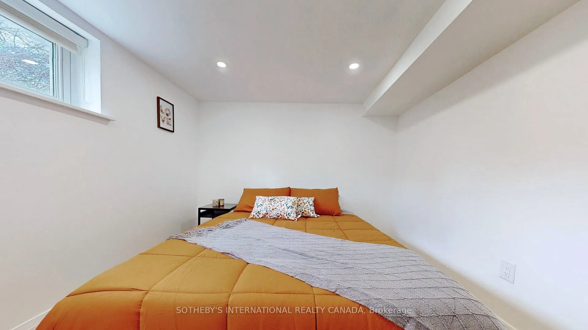 24 Collins Crescent, #Lower