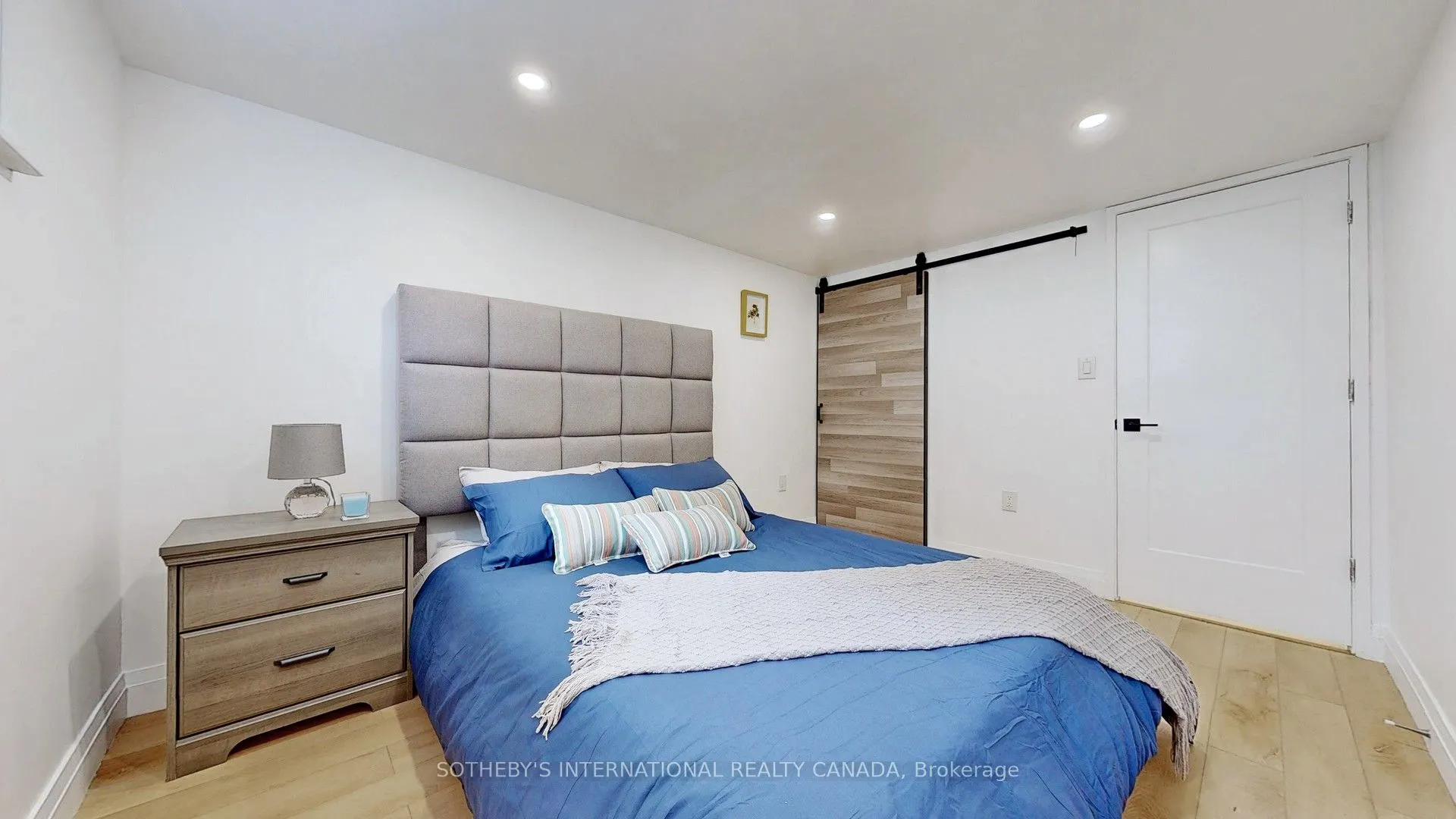 24 Collins Crescent, #Lower