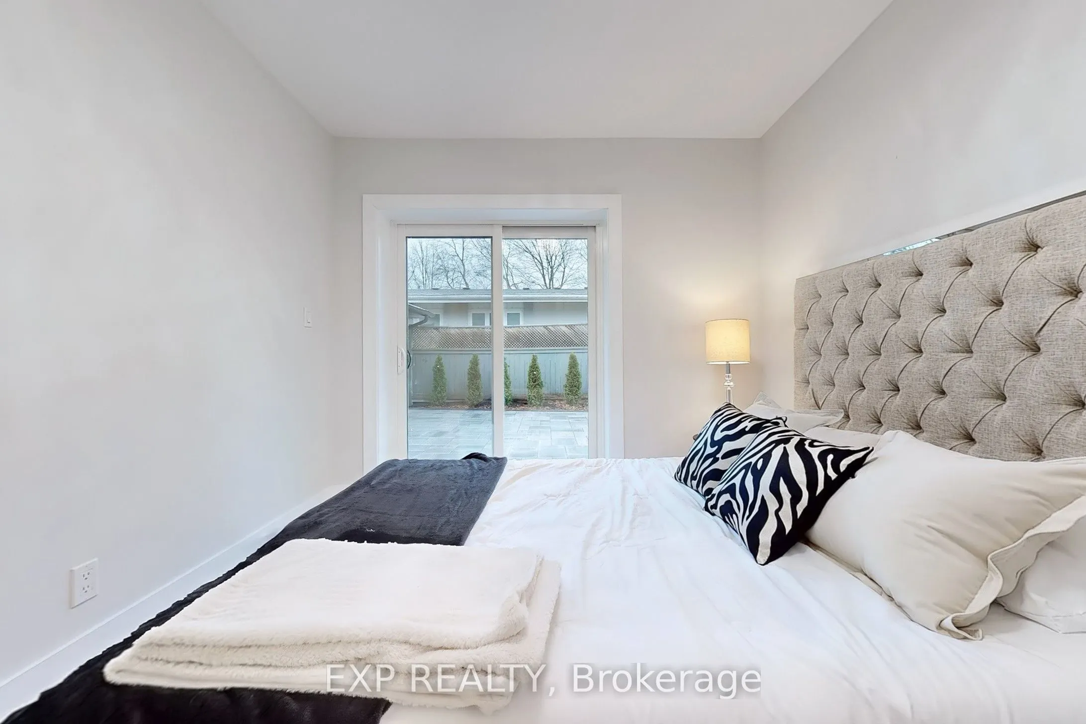 385 Easy Street