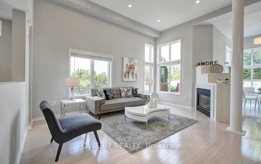 85 Queensway Drive