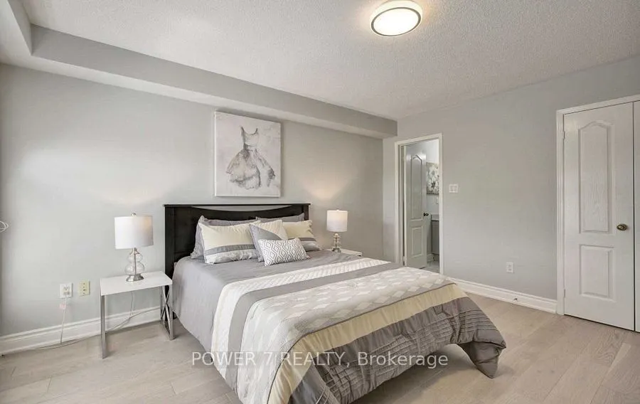 85 Queensway Drive