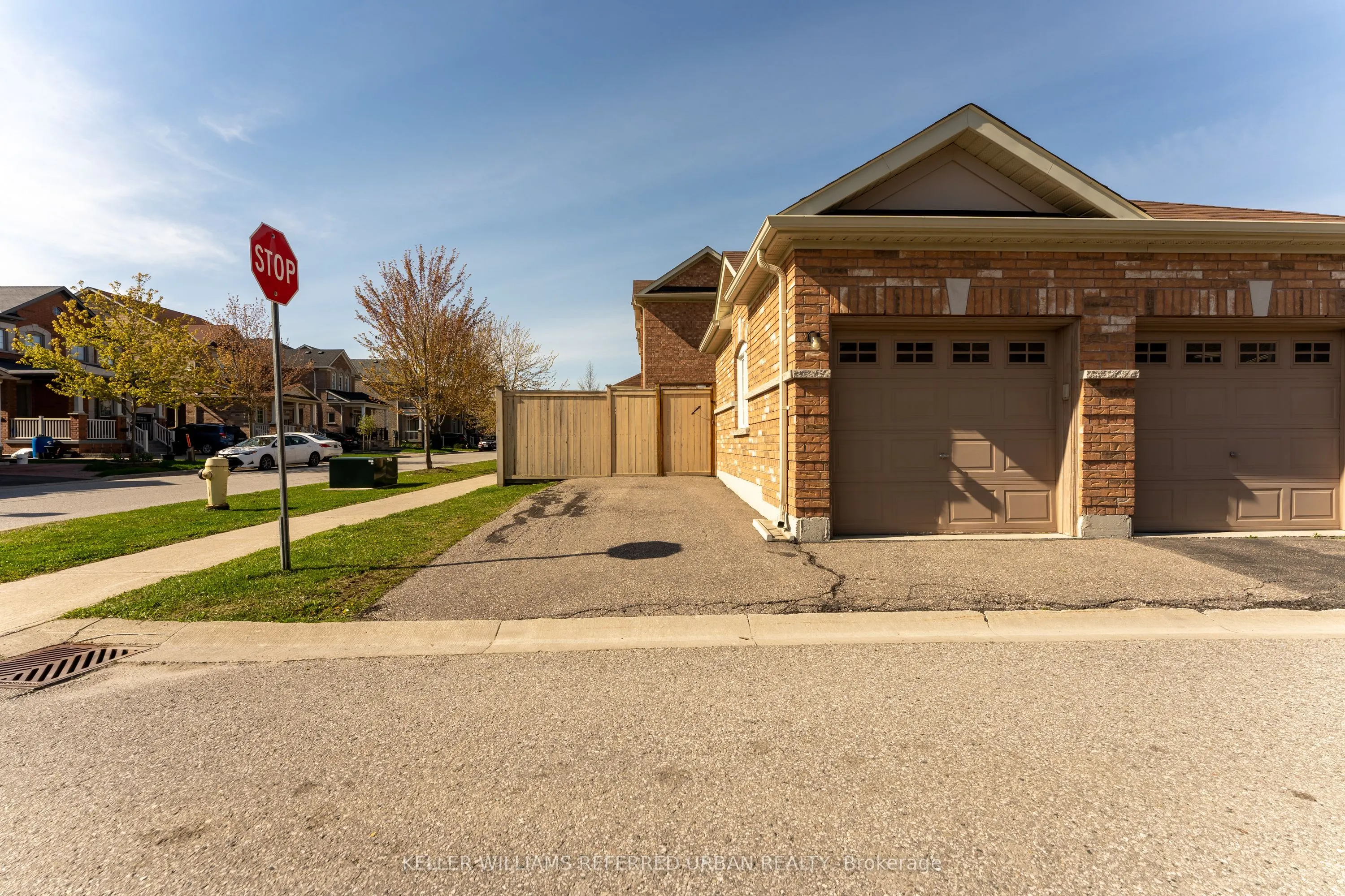 1 Green Hollow Court