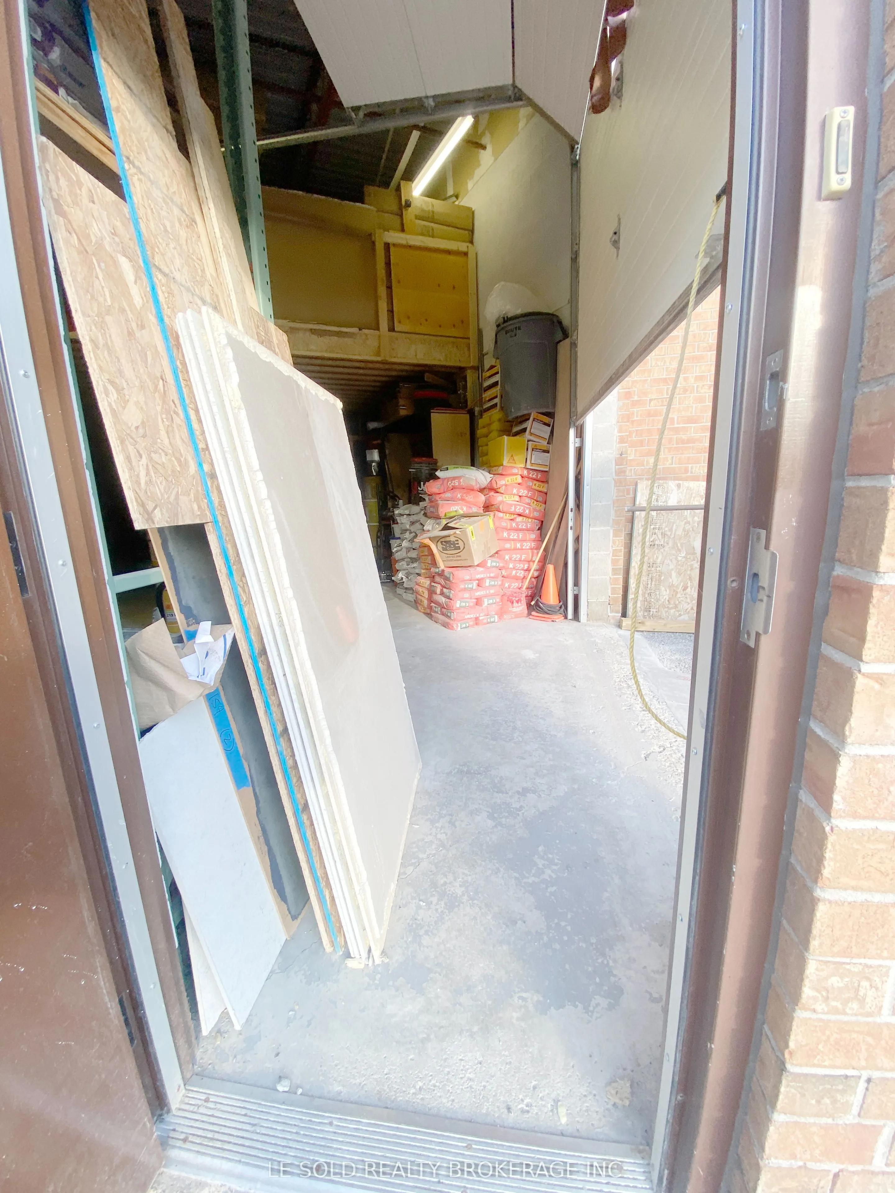 117 Ringwood Drive, #4 (warehouse)