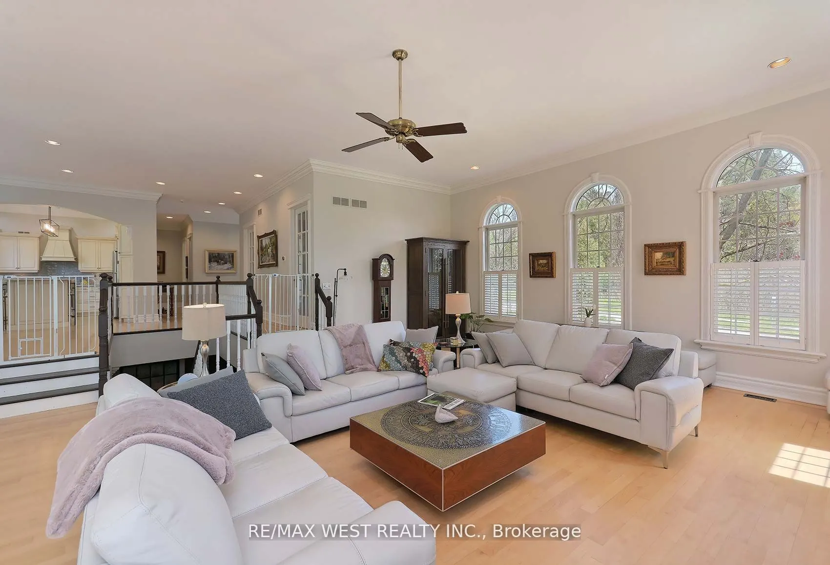5 Humberview Drive