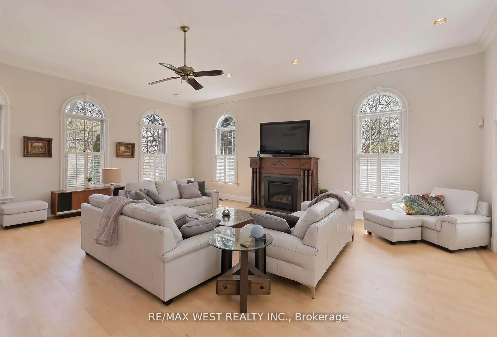 5 Humberview Drive