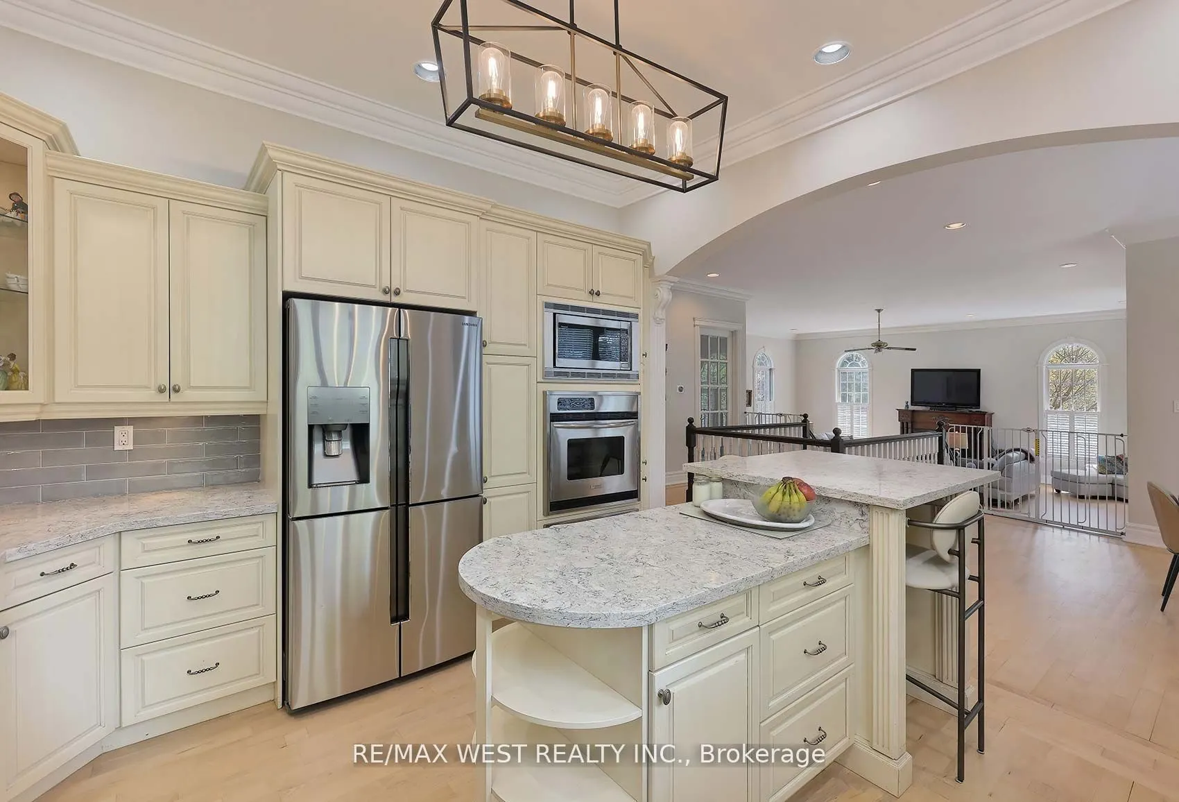 5 Humberview Drive