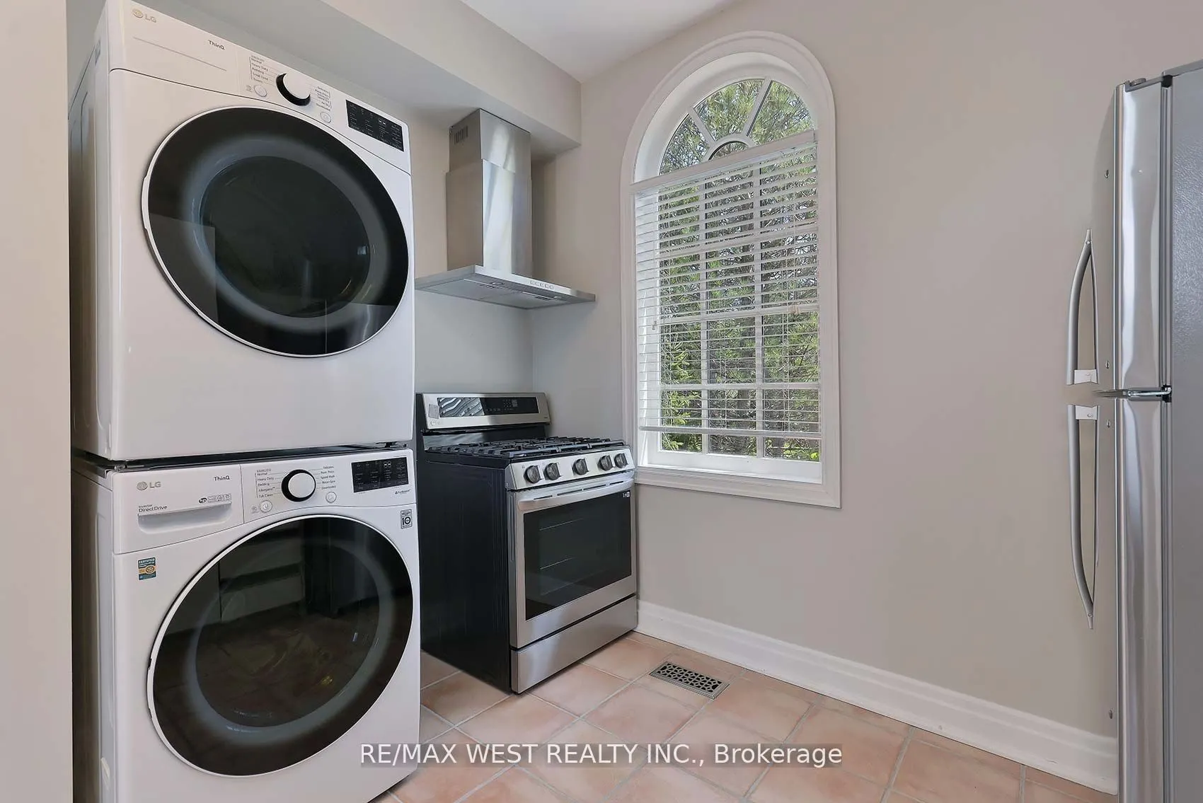 5 Humberview Drive
