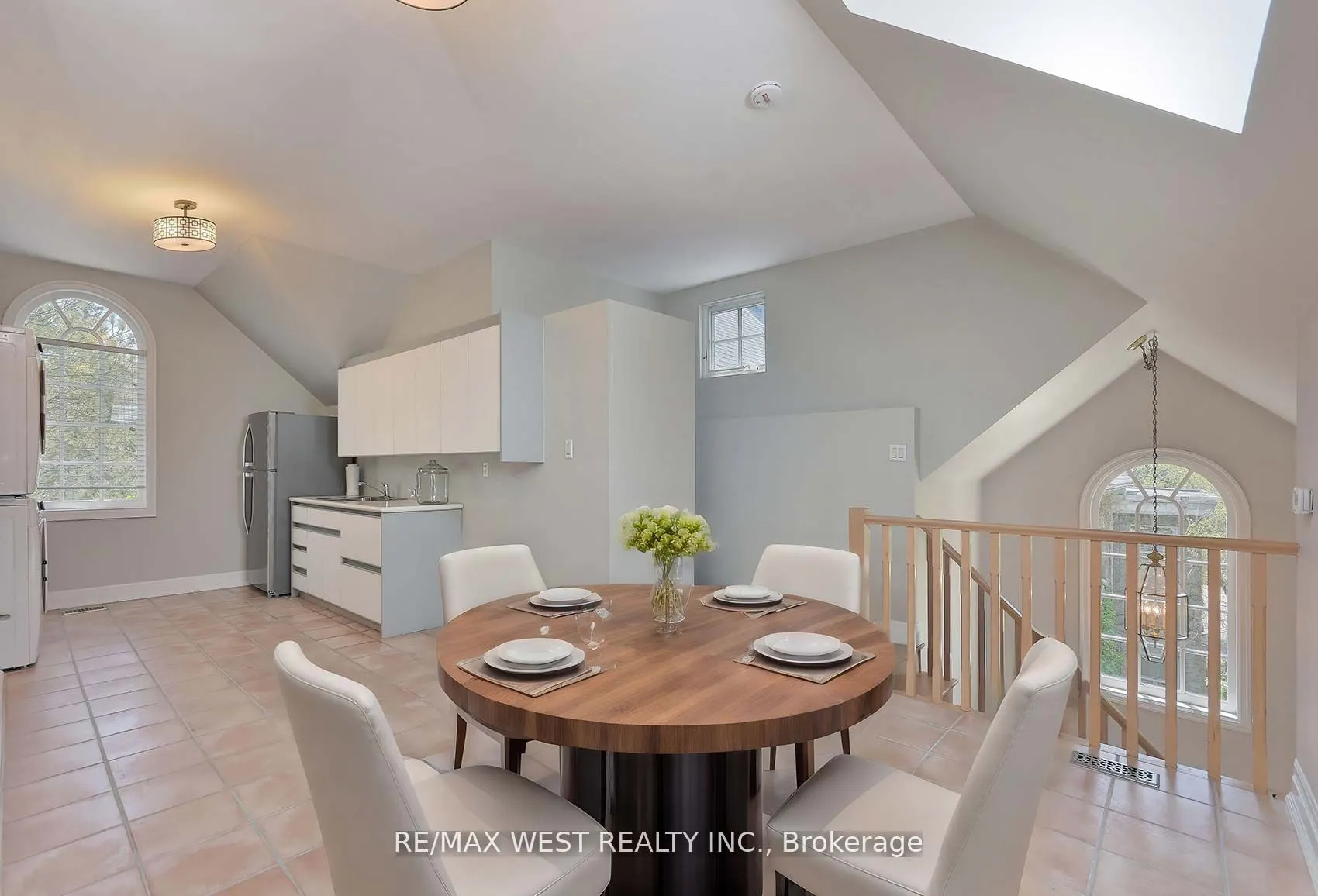 5 Humberview Drive