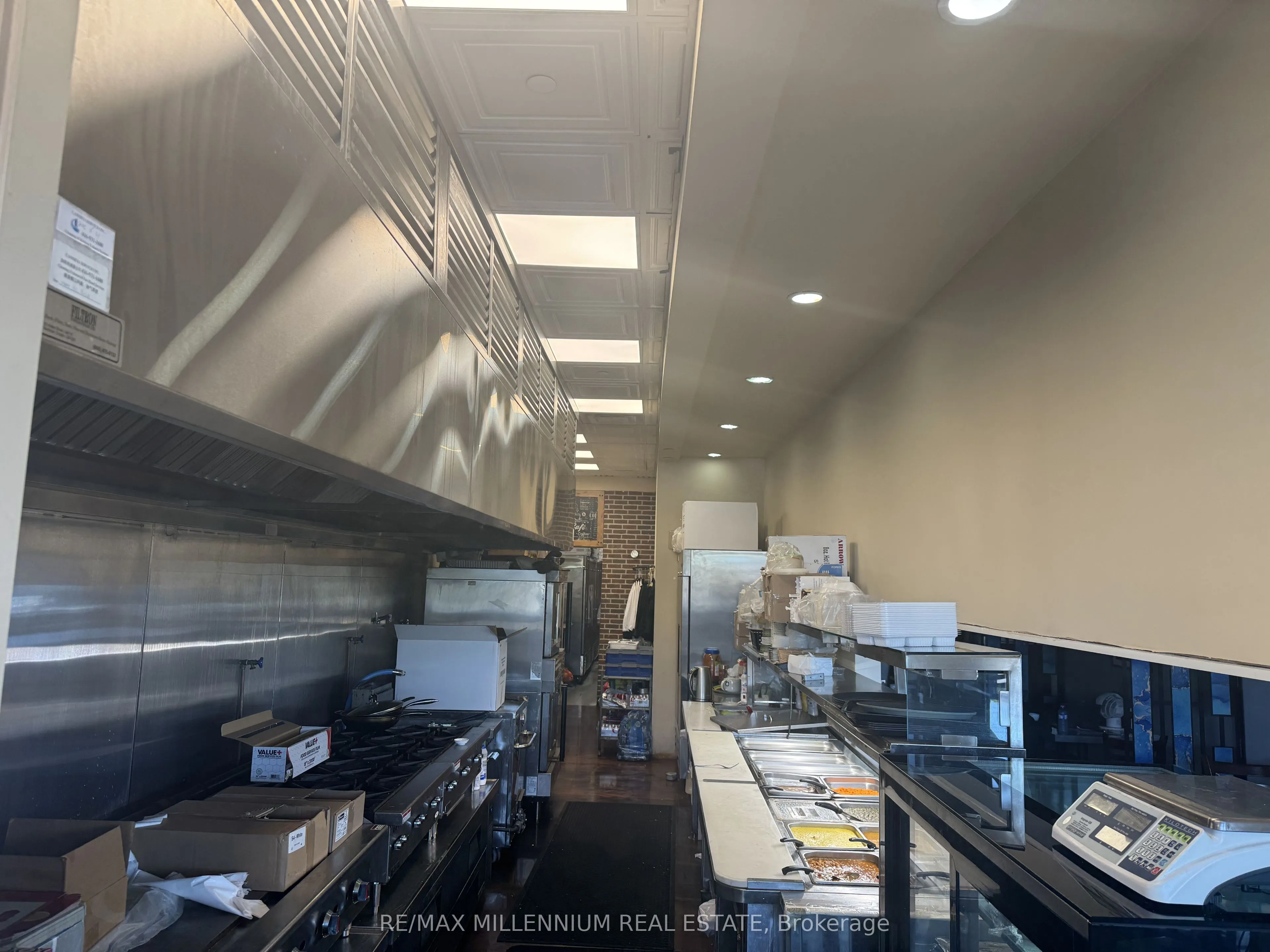 9600 Islington Avenue, #E2E