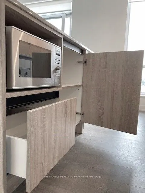 7950 Bathurst Street, #415