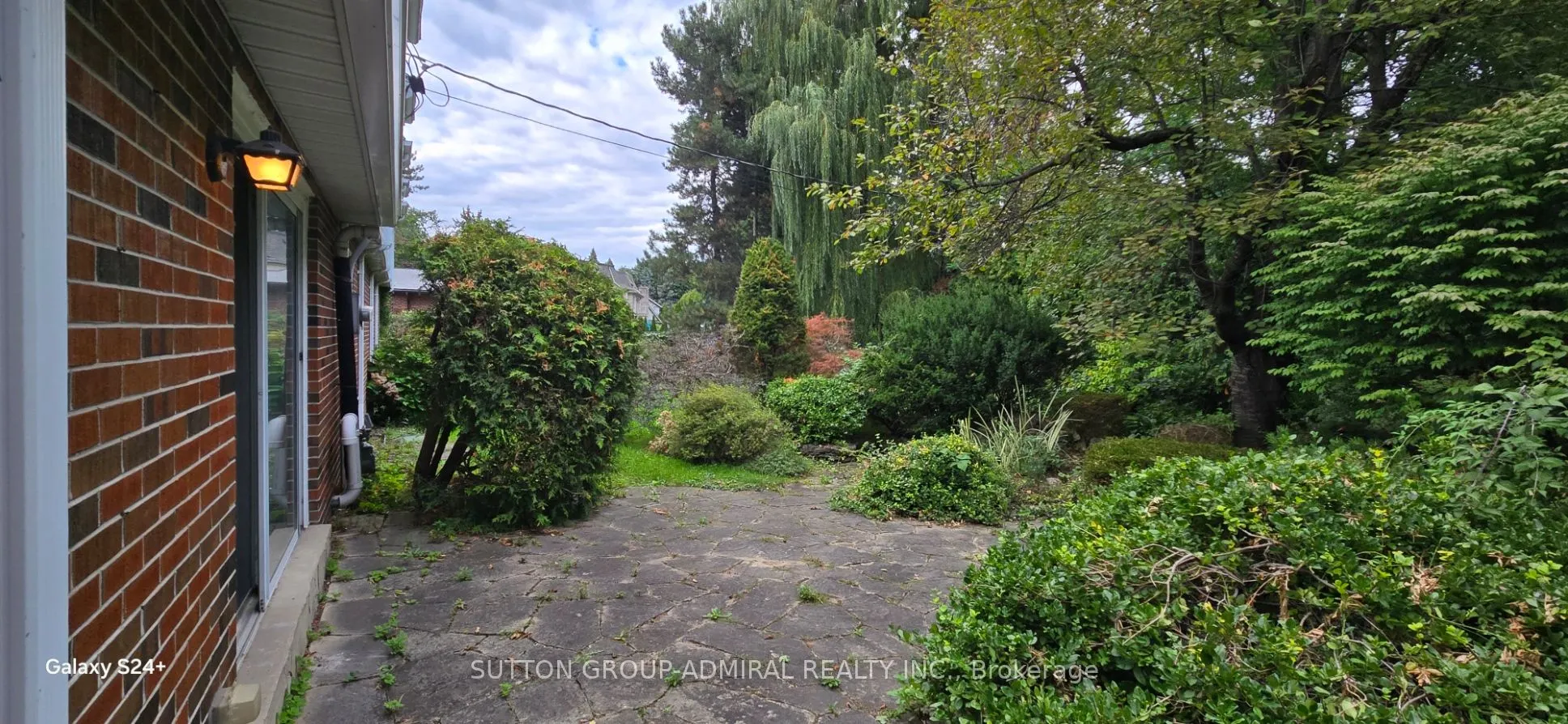 9 Old English Lane