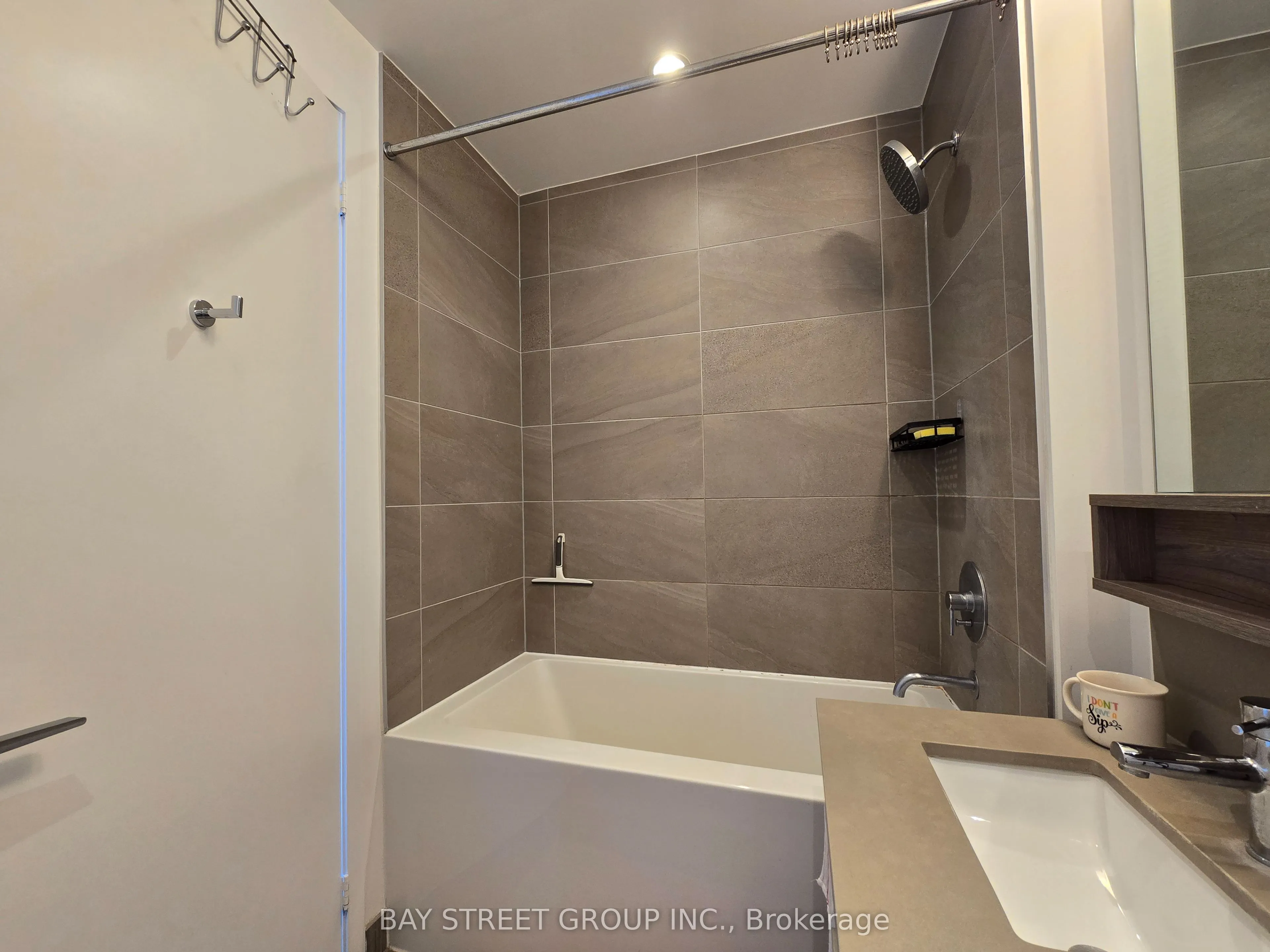 950 Portage Parkway, #2708