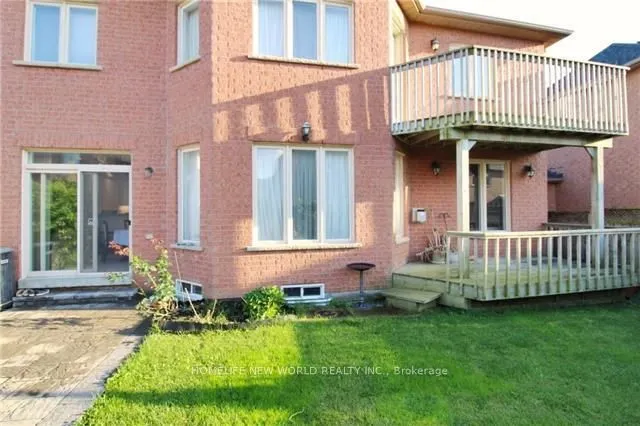 22 Newbridge Avenue