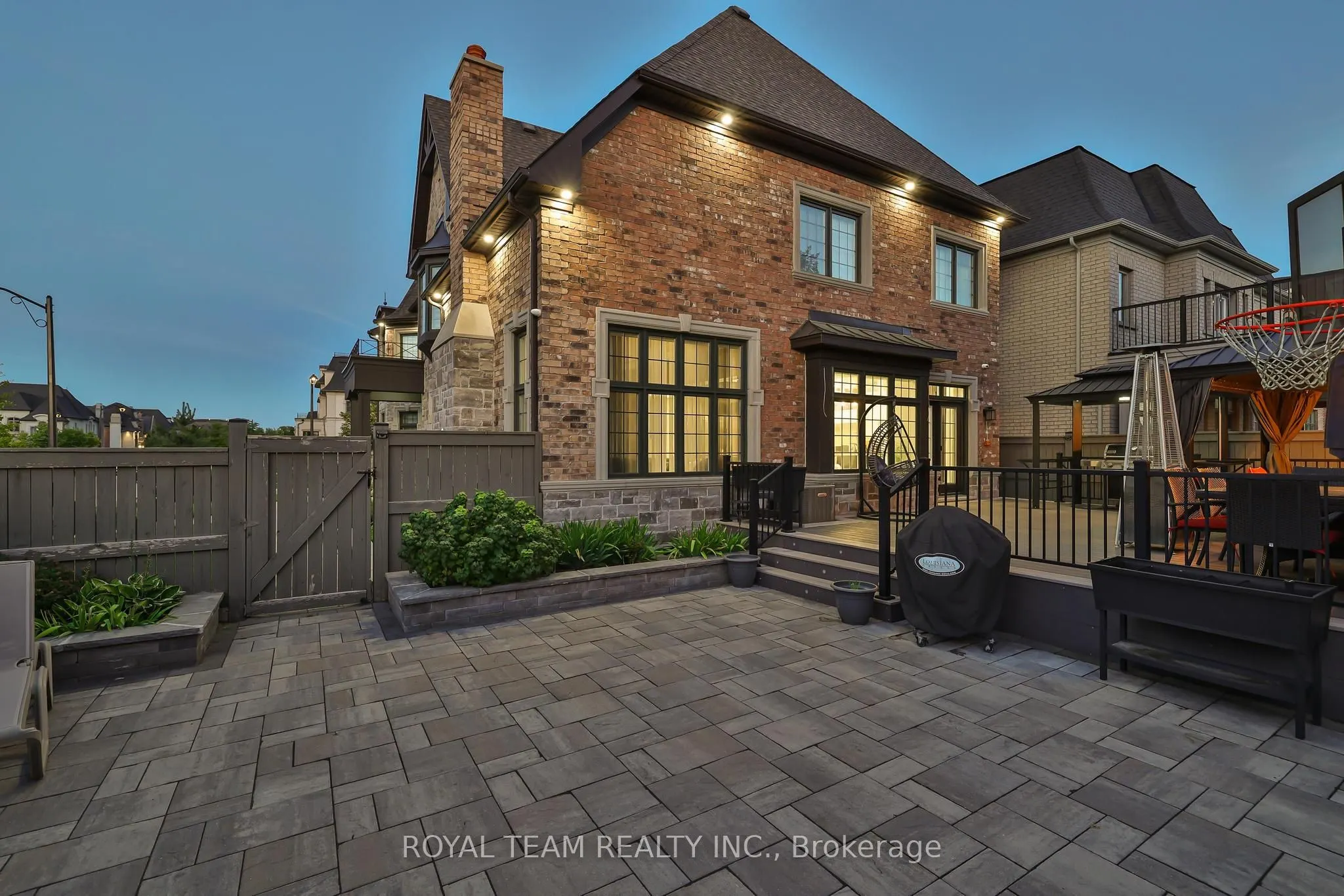1 Ria Court