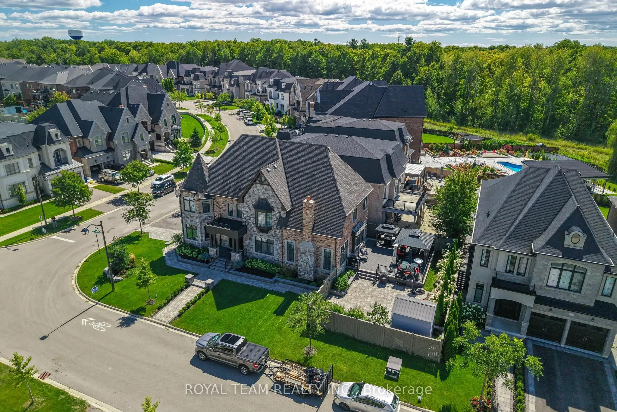 1 Ria Court