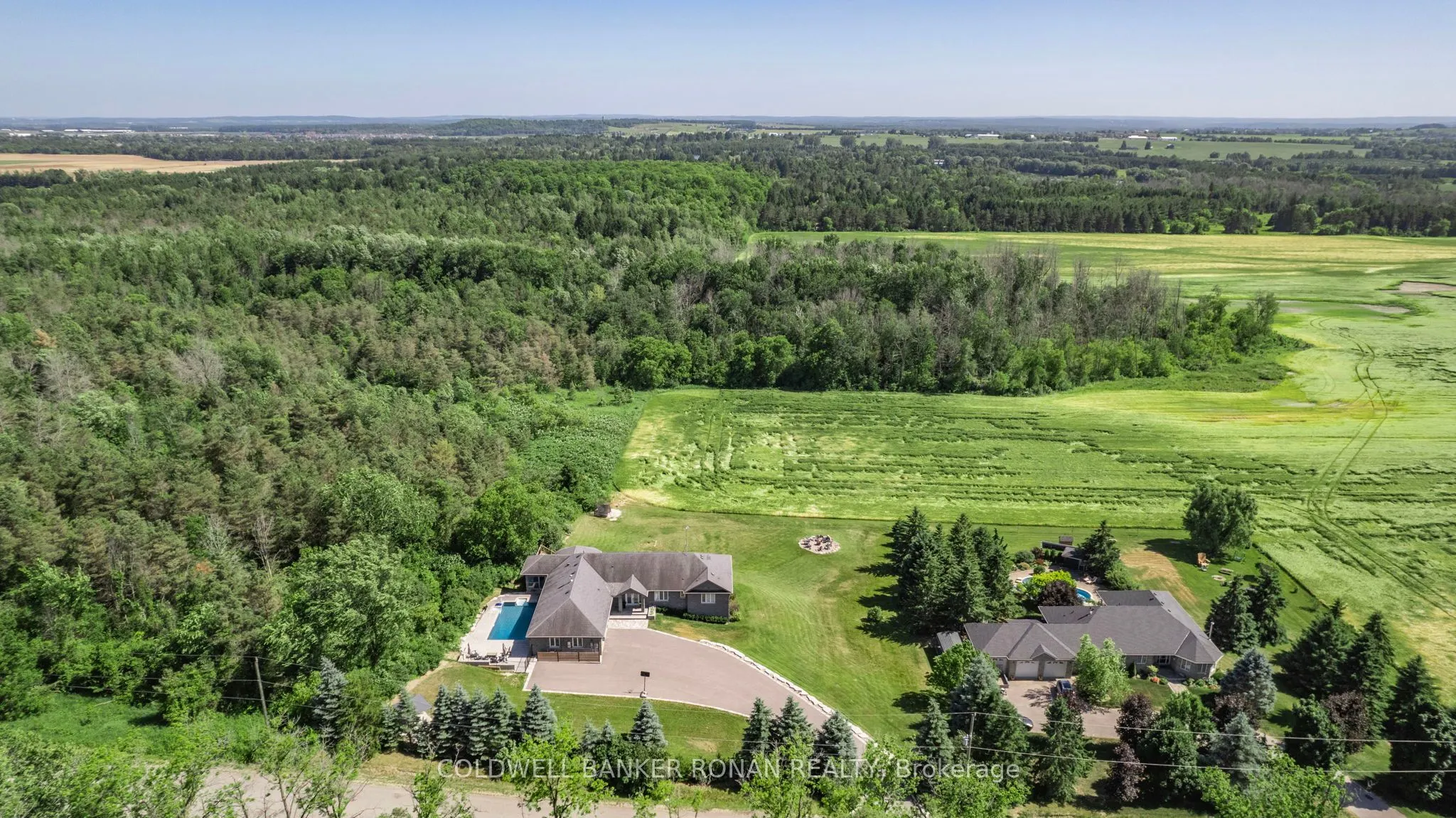 7765 5  Sideroad