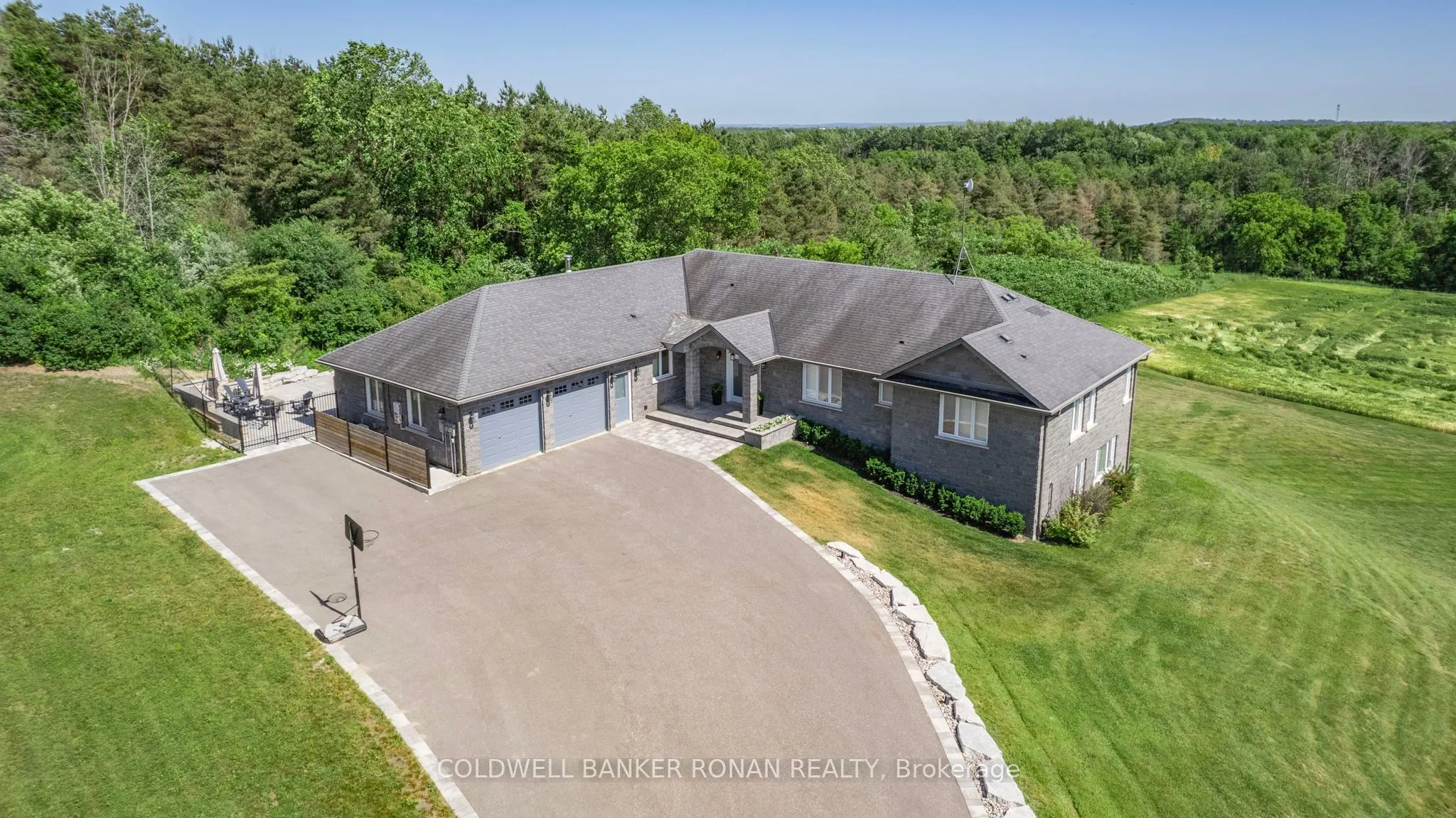 7765 5  Sideroad