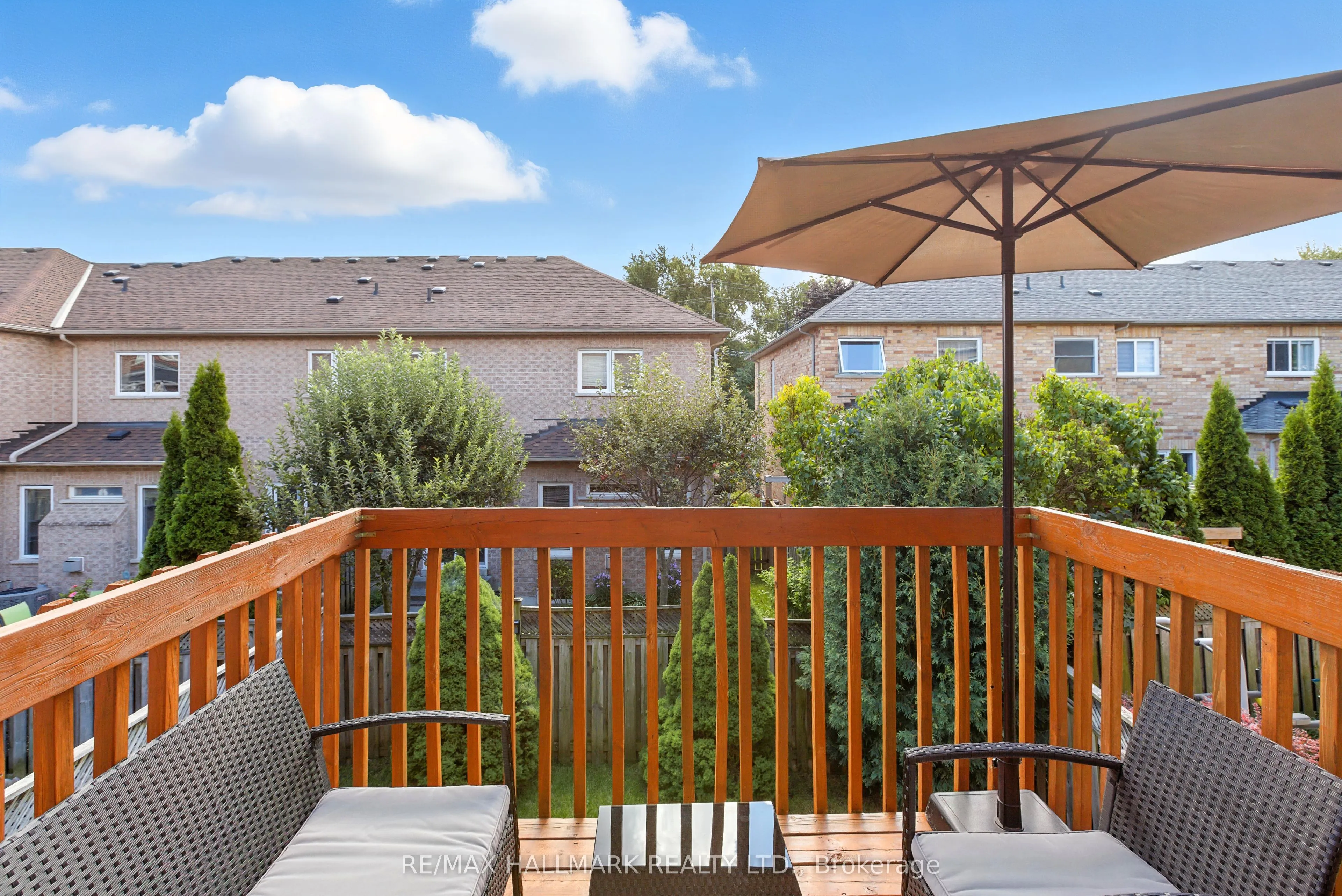 568 Legresley Lane