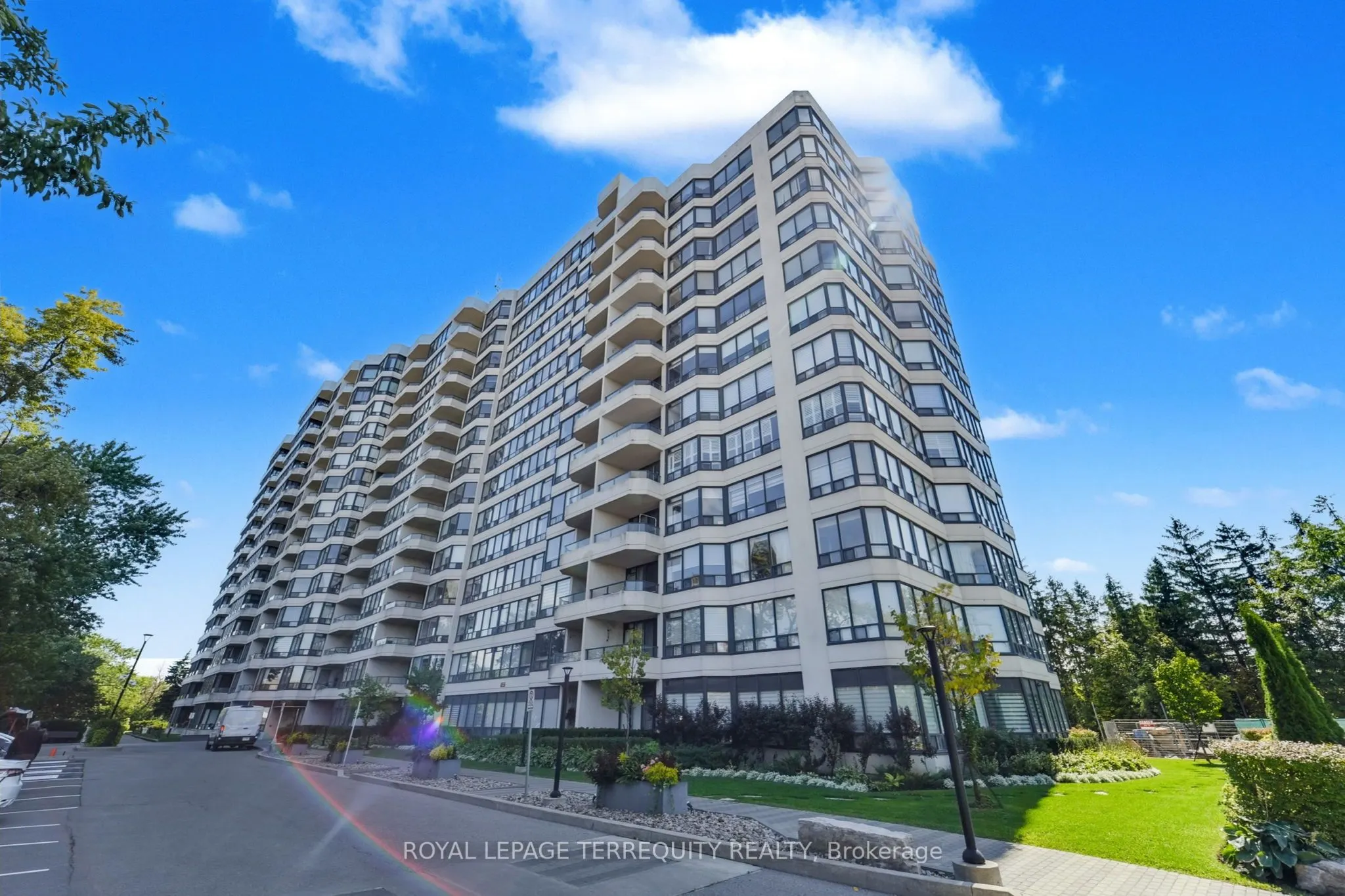 8501 Bayview Avenue, #1107