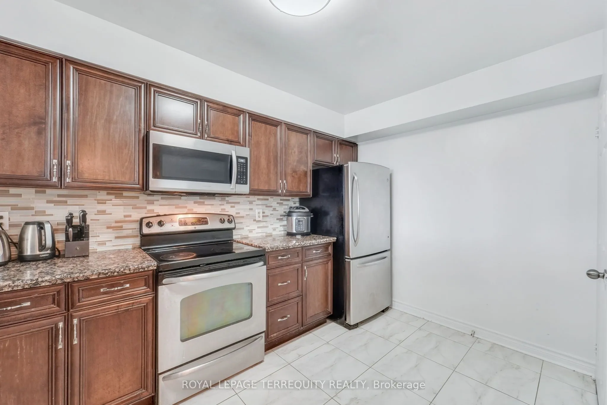 8501 Bayview Avenue, #1107