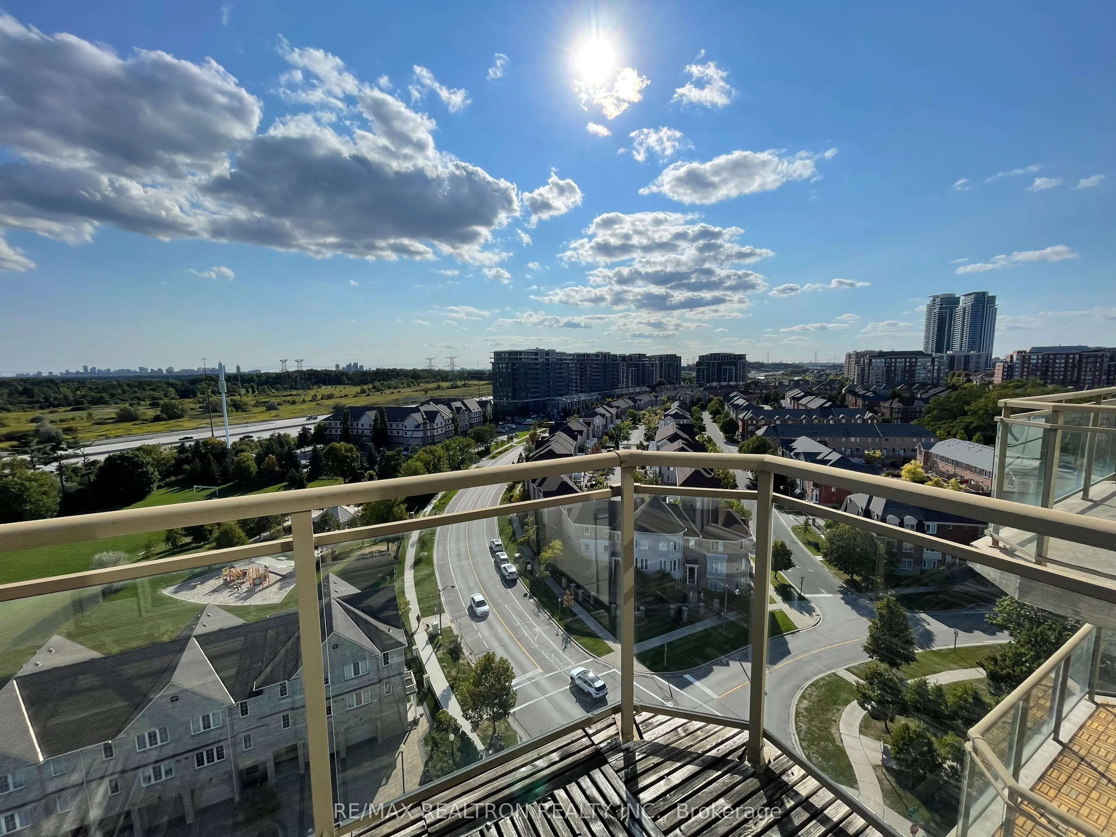 399 South Park Road, #1503