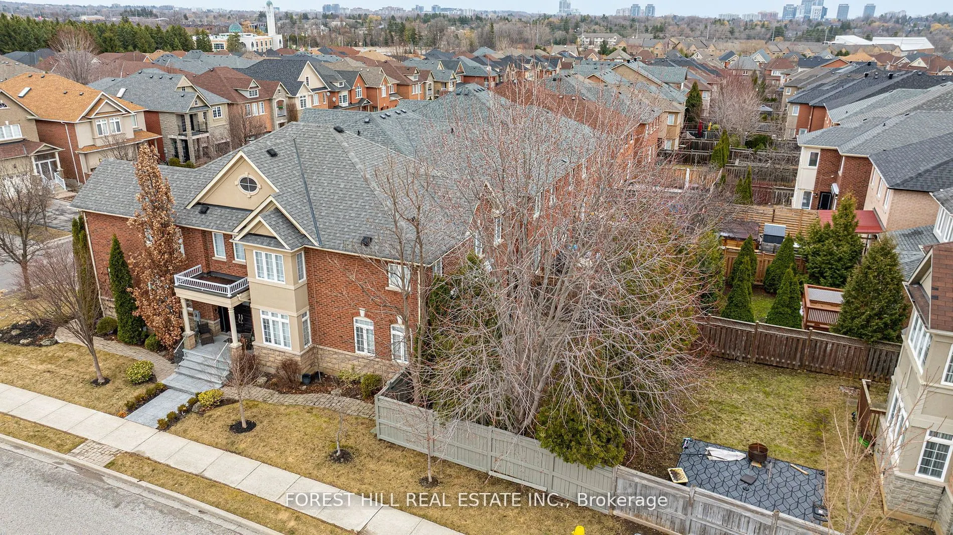 75 Strauss Road