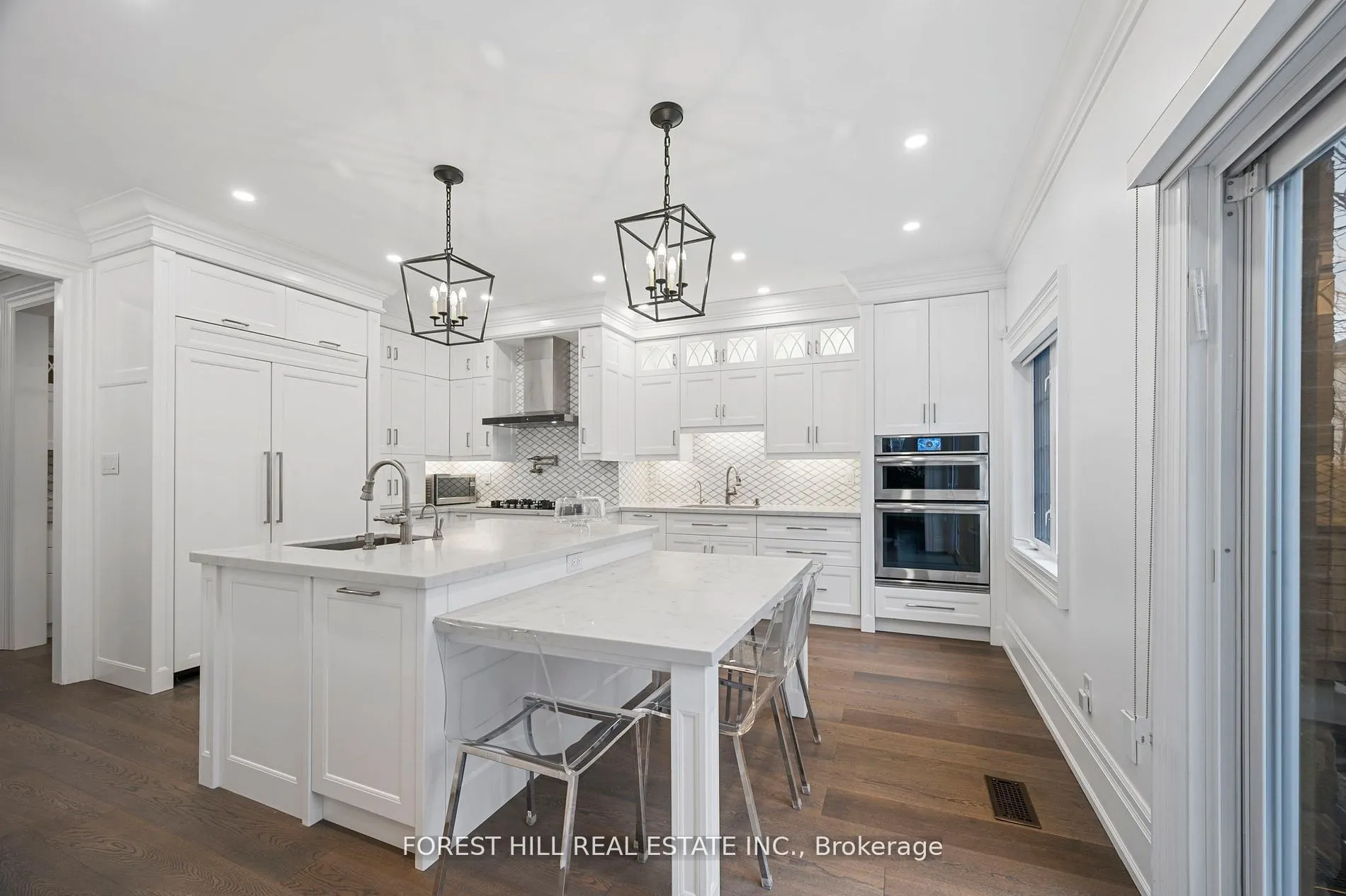 75 Strauss Road