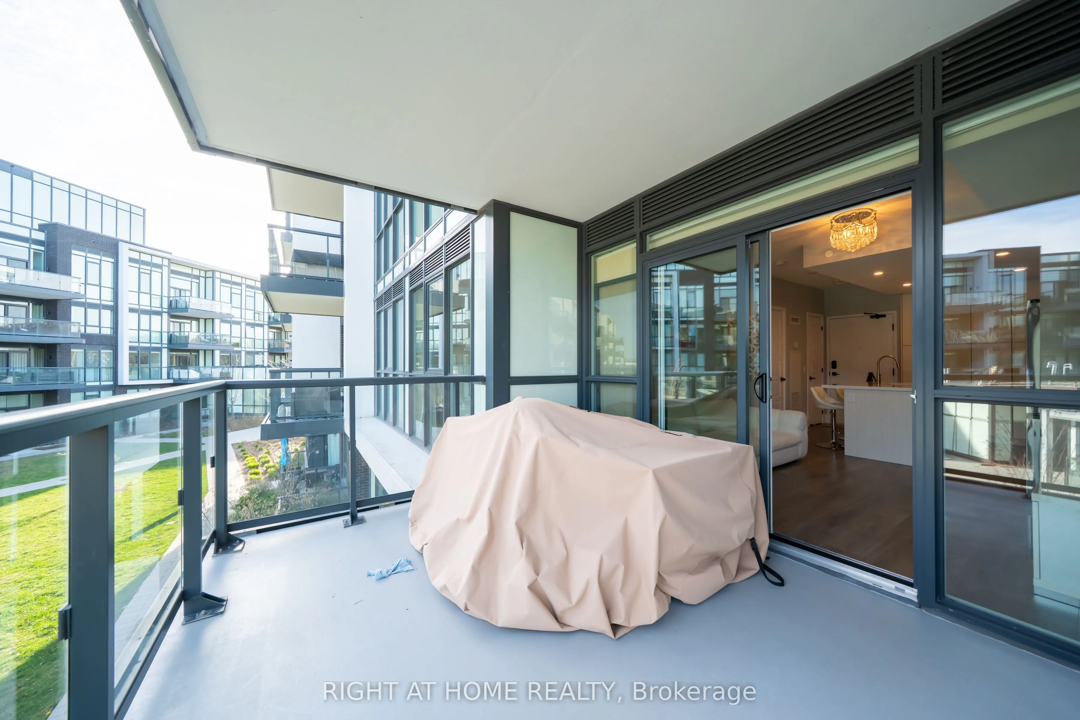 415 Sea Ray Avenue, #202