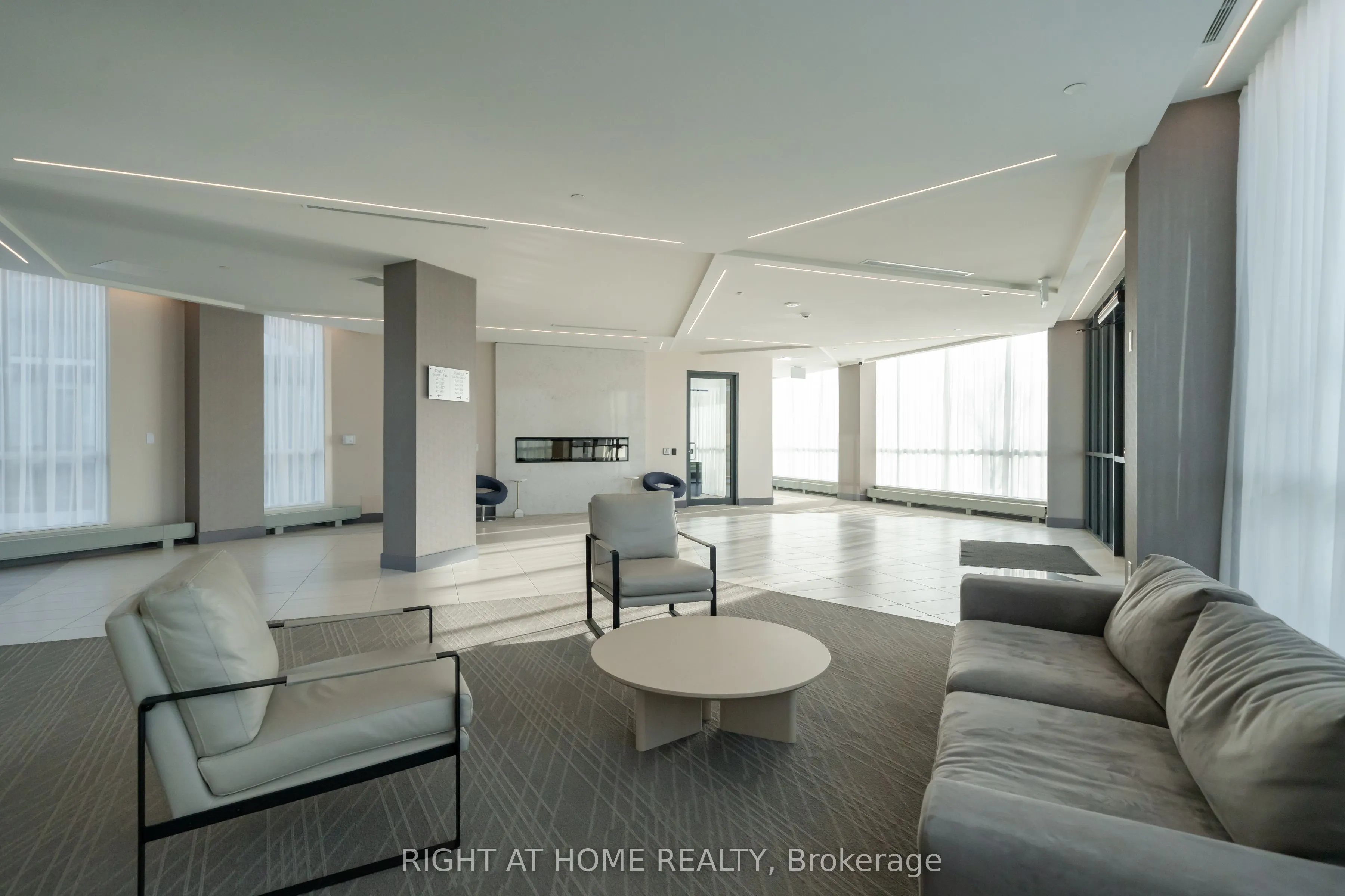 415 Sea Ray Avenue, #202