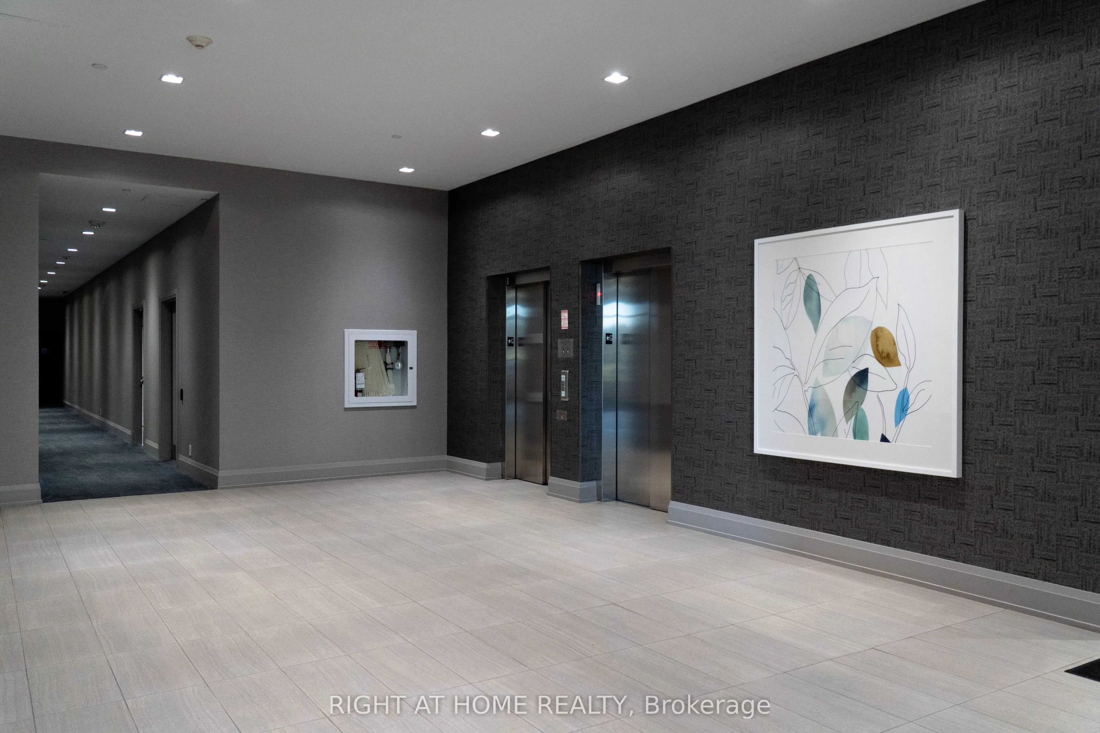 555 William Graham Drive, #324
