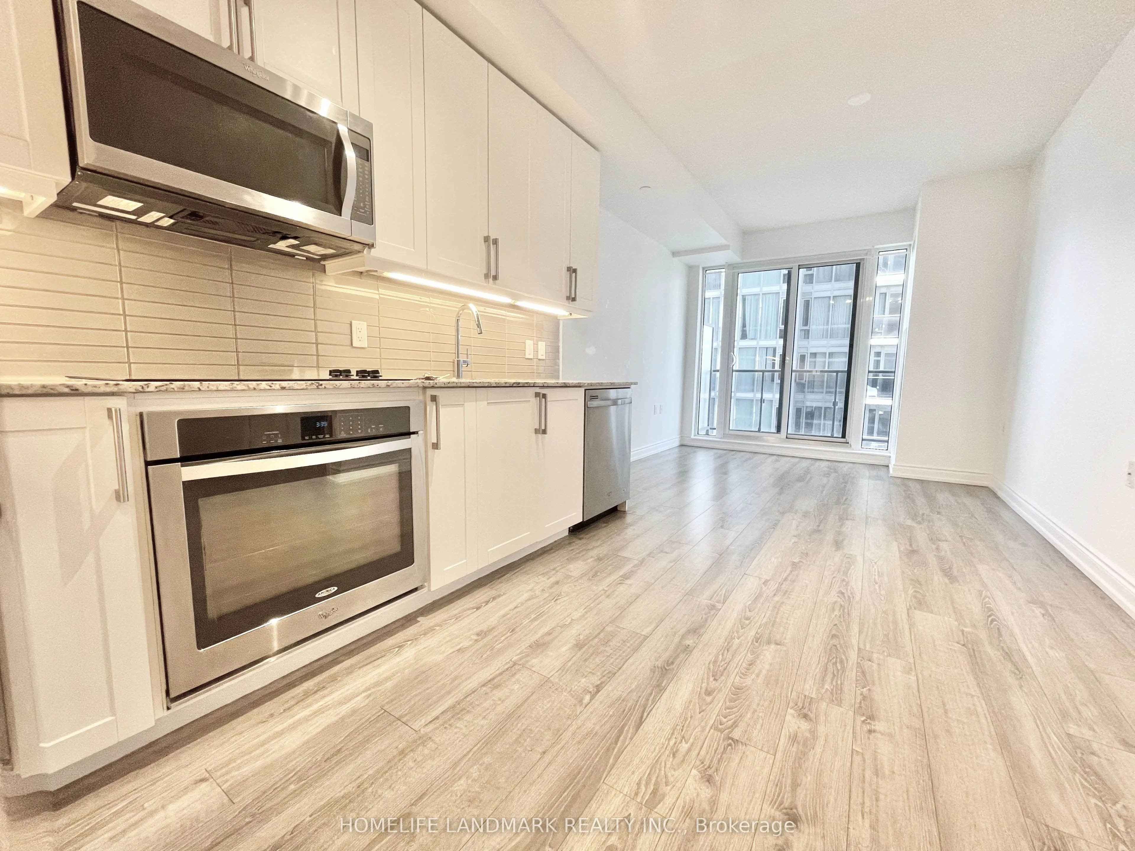 9608 Yonge Street, #1105A