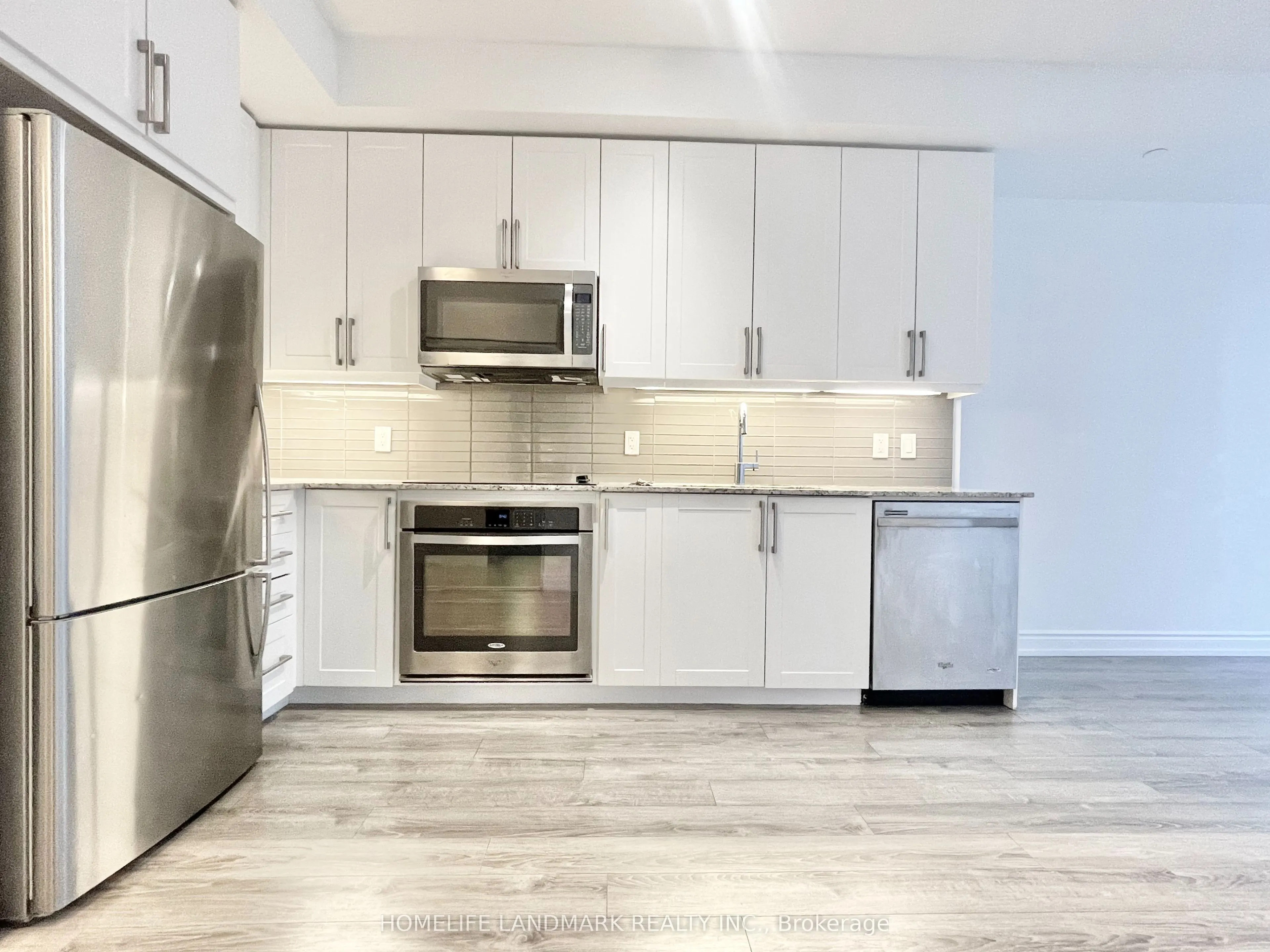 9608 Yonge Street, #1105A