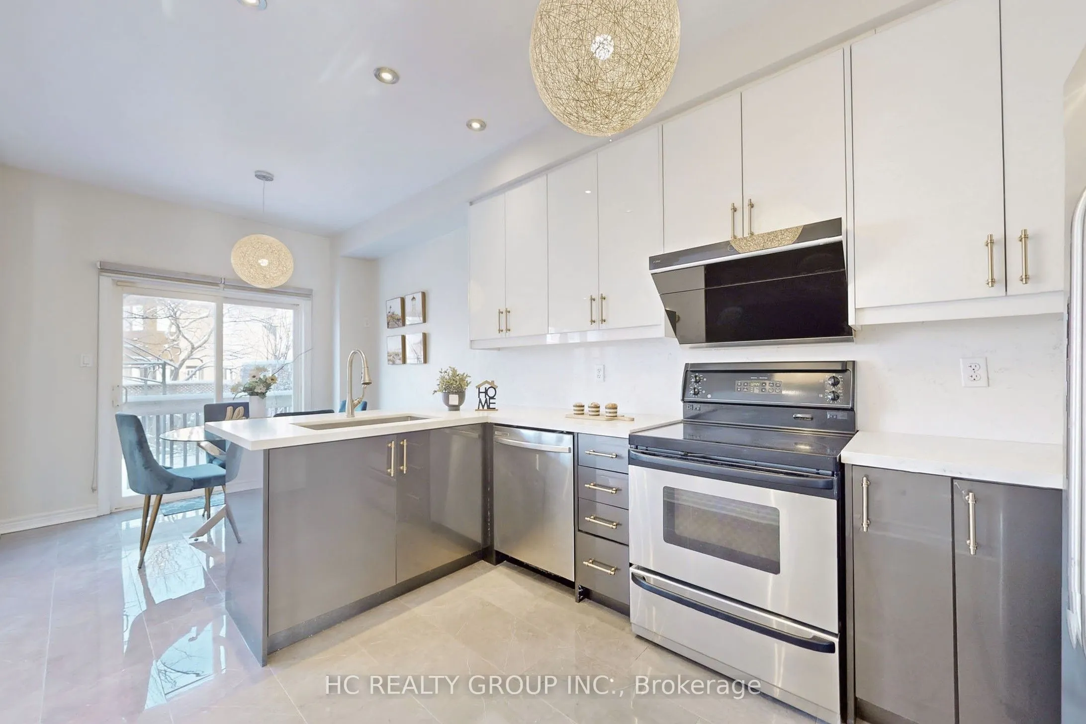 78 Autumn Hill Boulevard