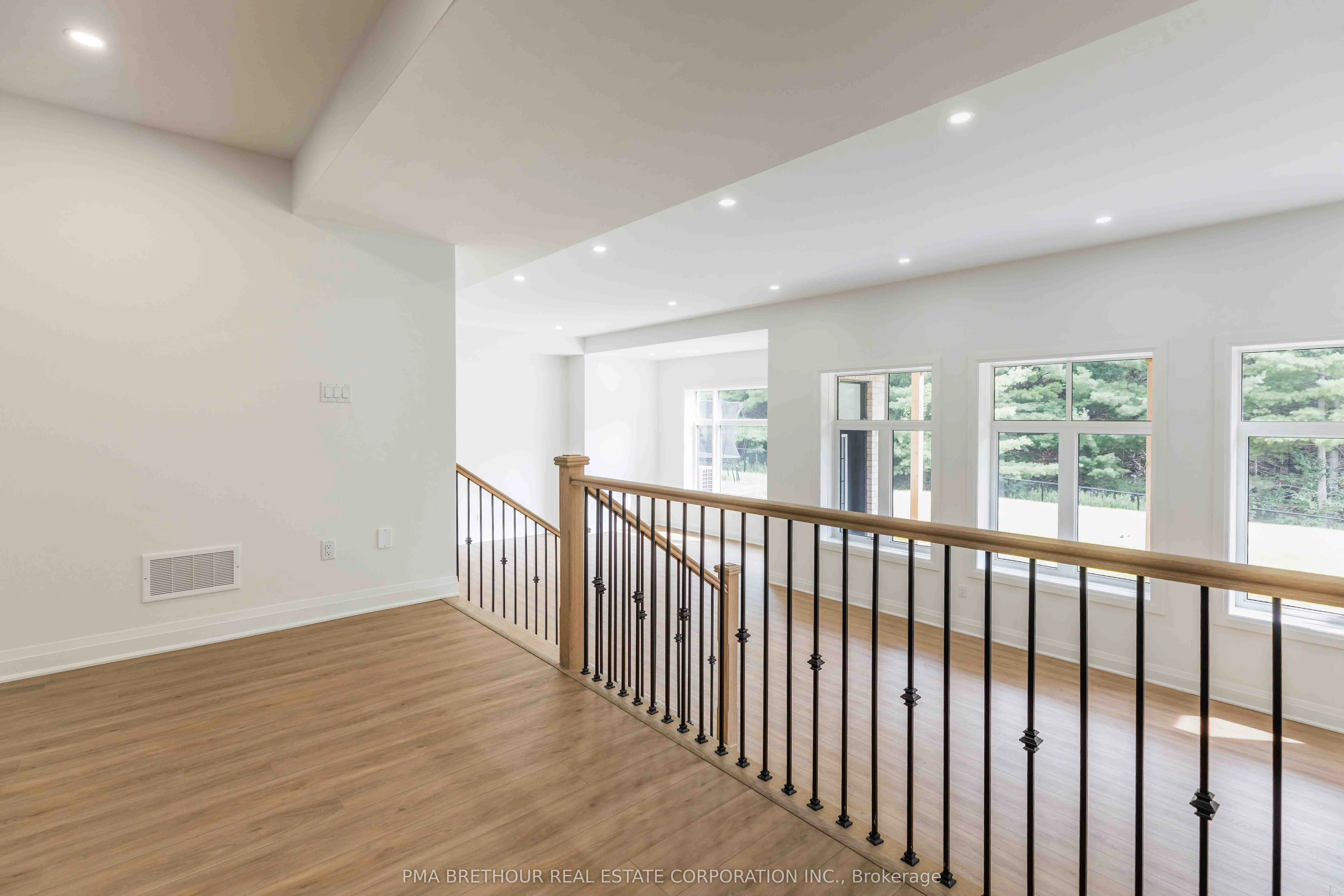 43 Bush Ridge Avenue