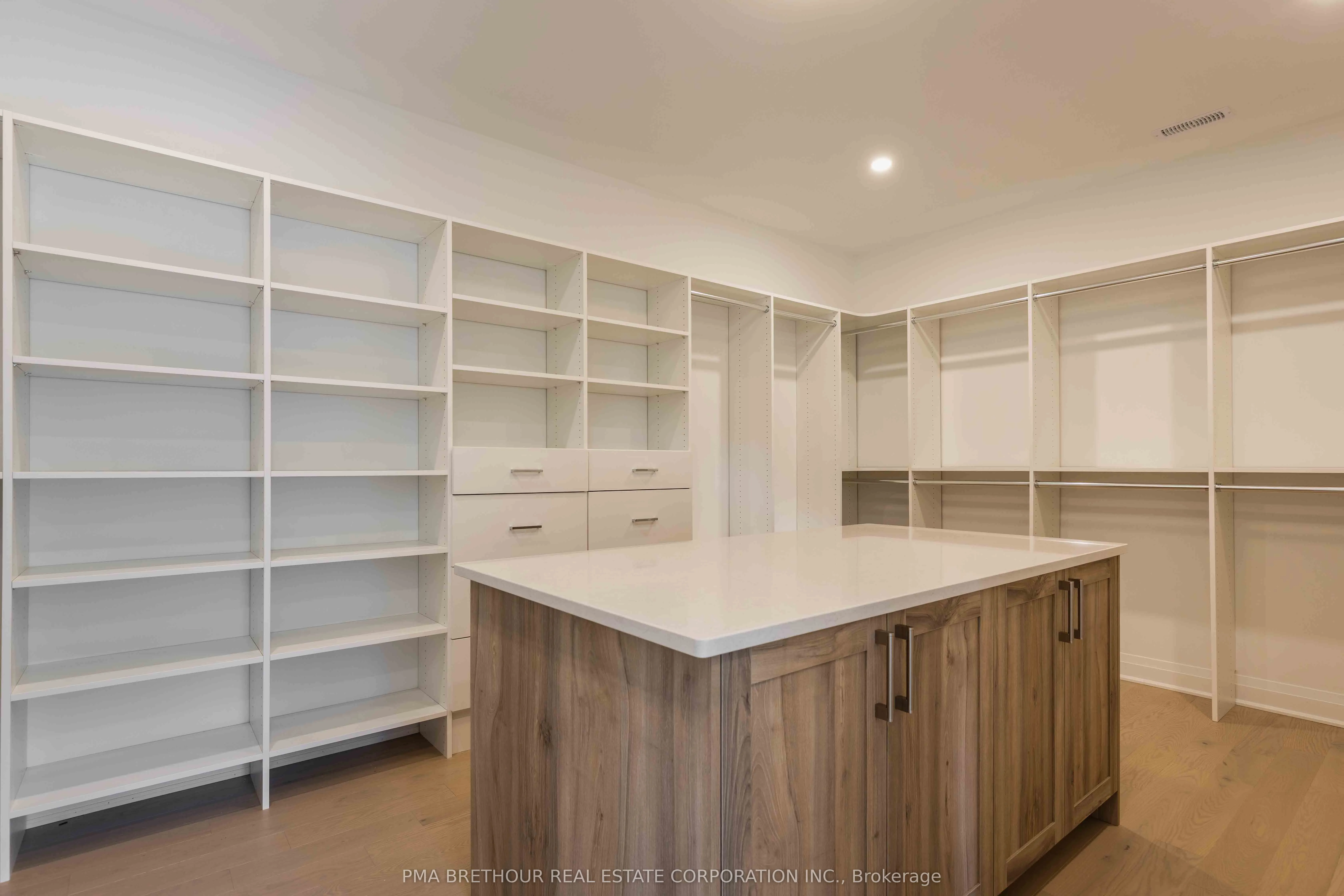 43 Bush Ridge Avenue