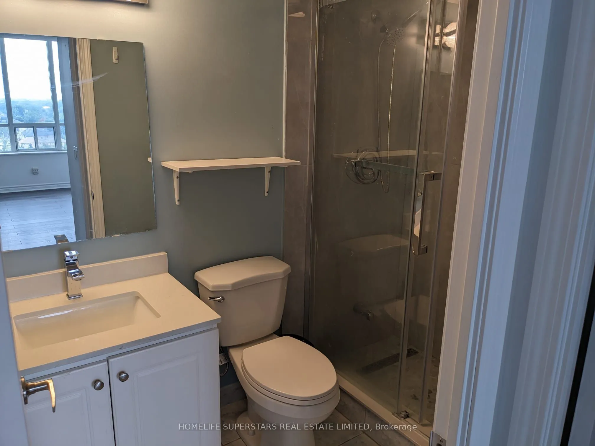 330 Red Maple Road, #LPH10