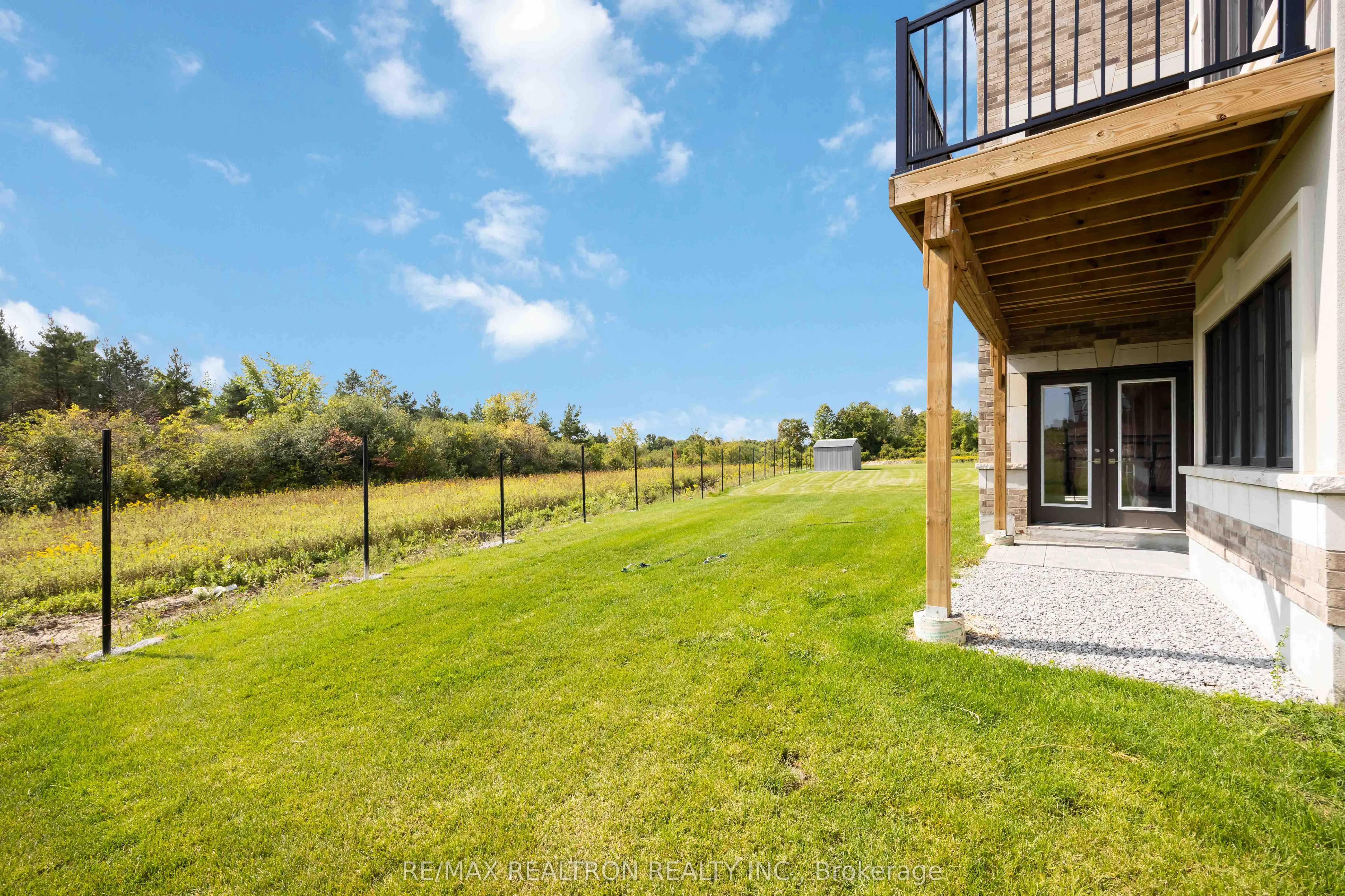92 Sunny Acre Crescent