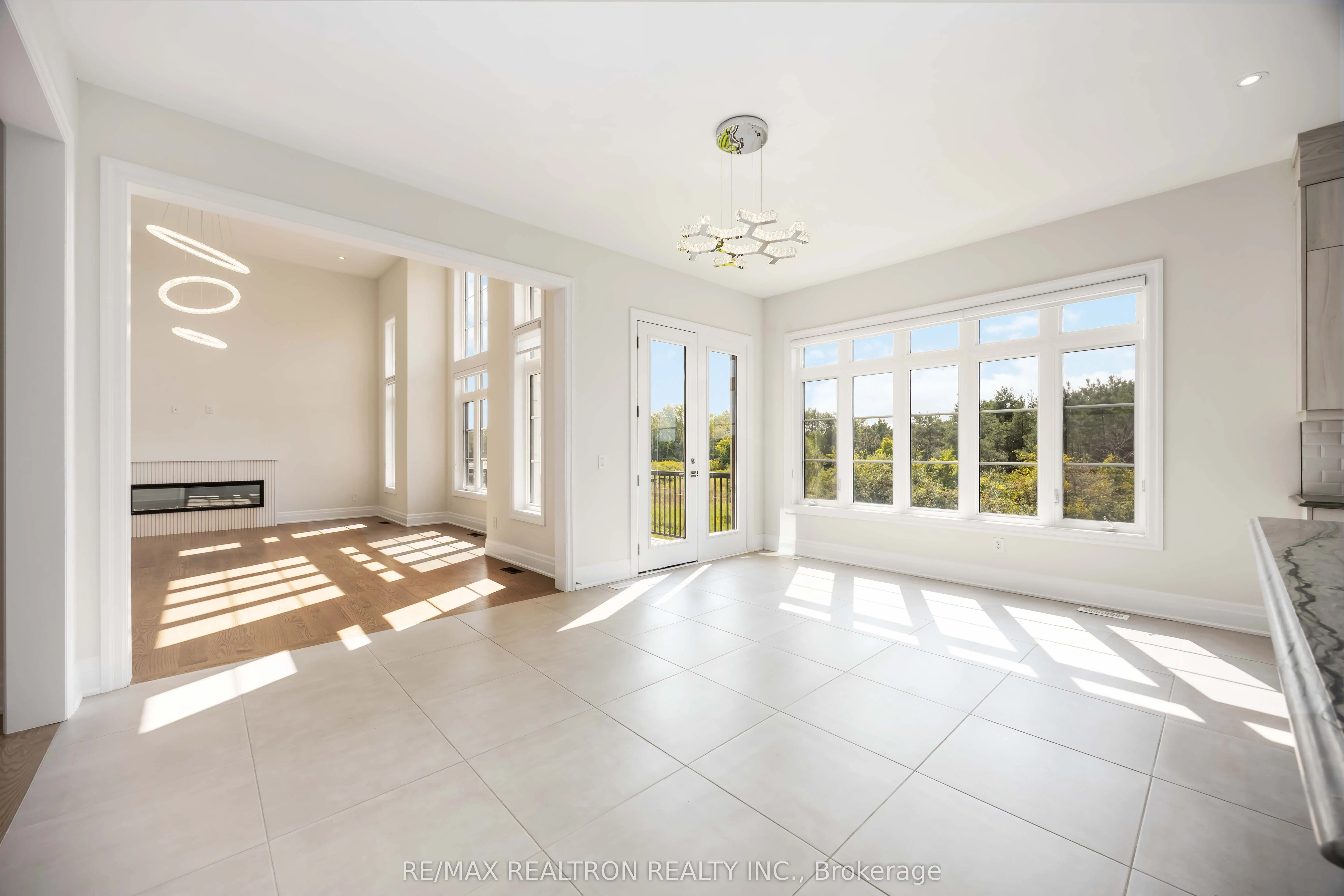 92 Sunny Acre Crescent