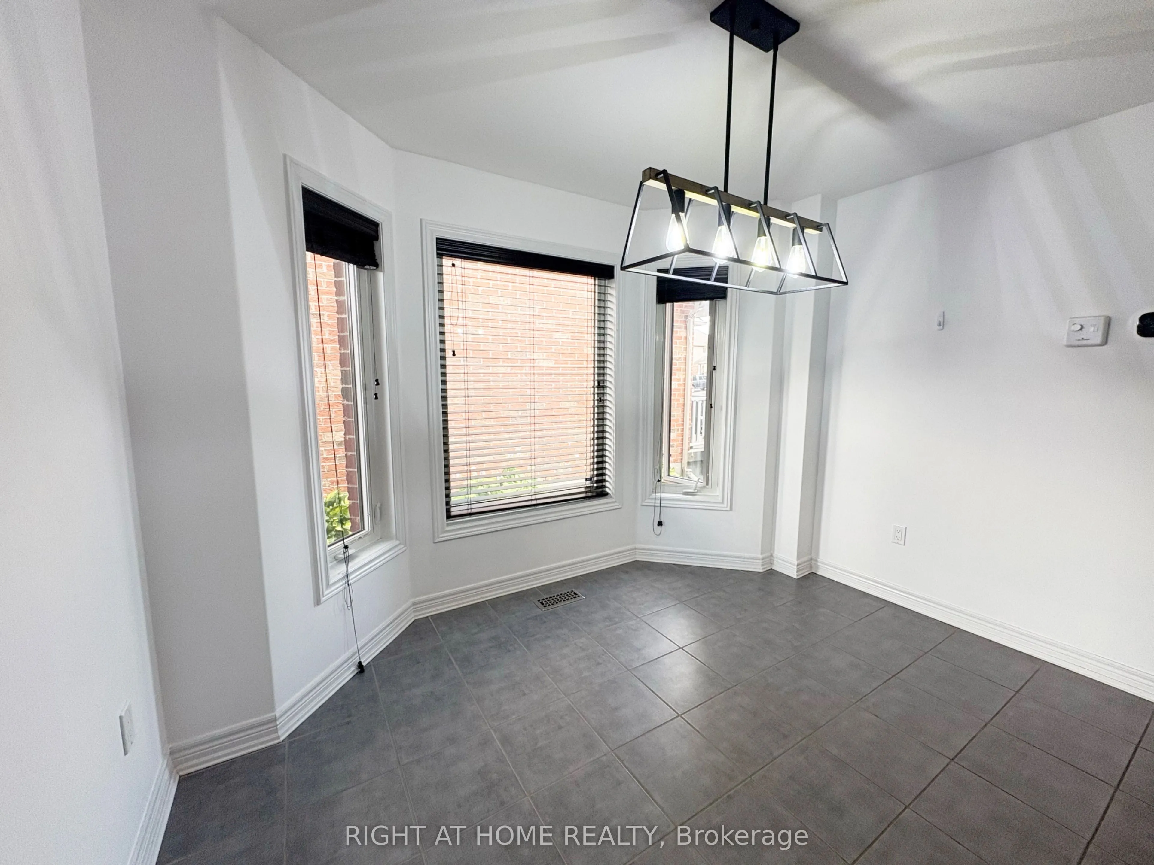 82 Stevenson Street