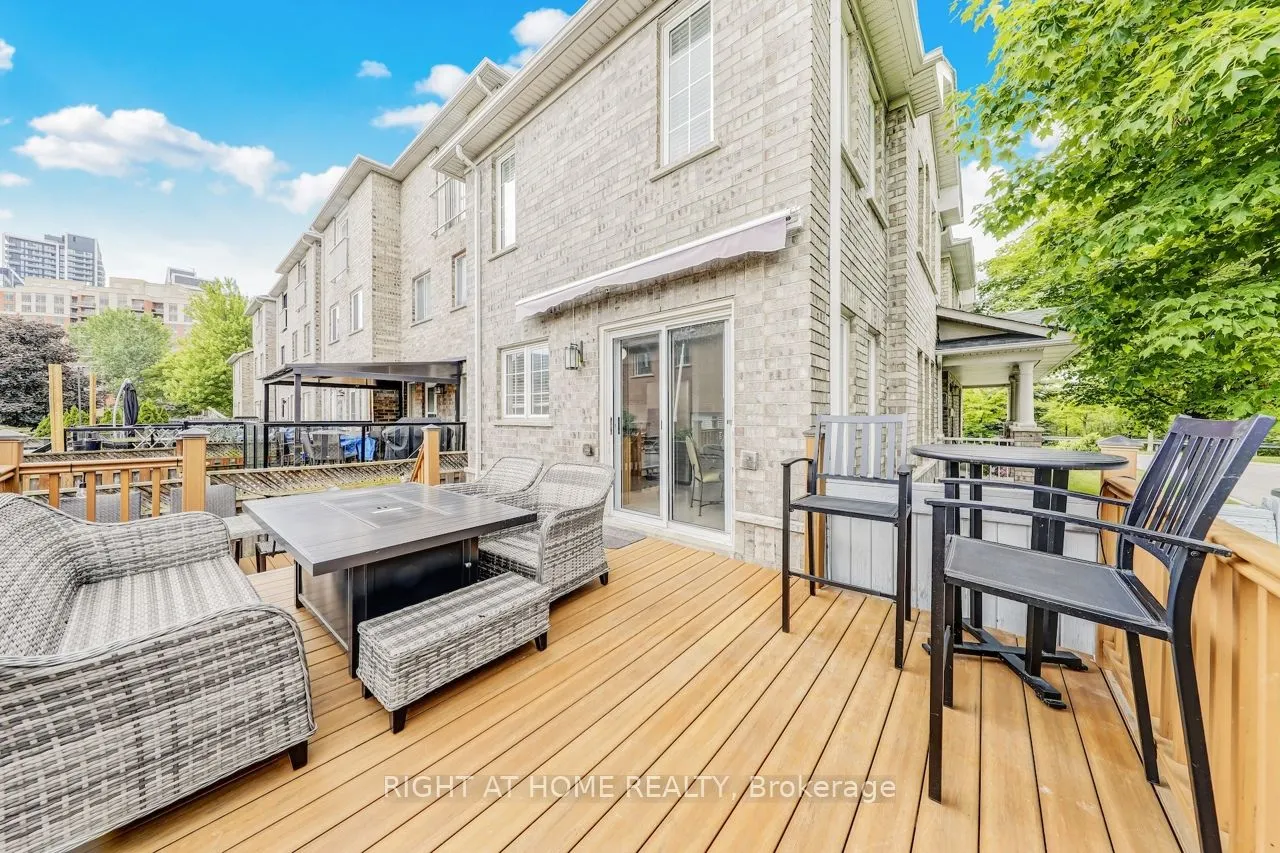 108 King William Crescent