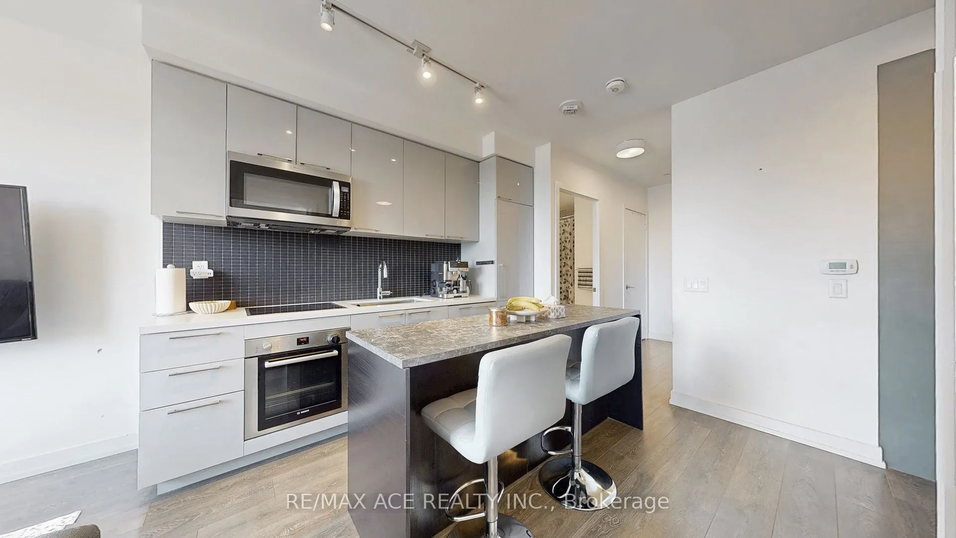 1 Grandview Avenue, #509